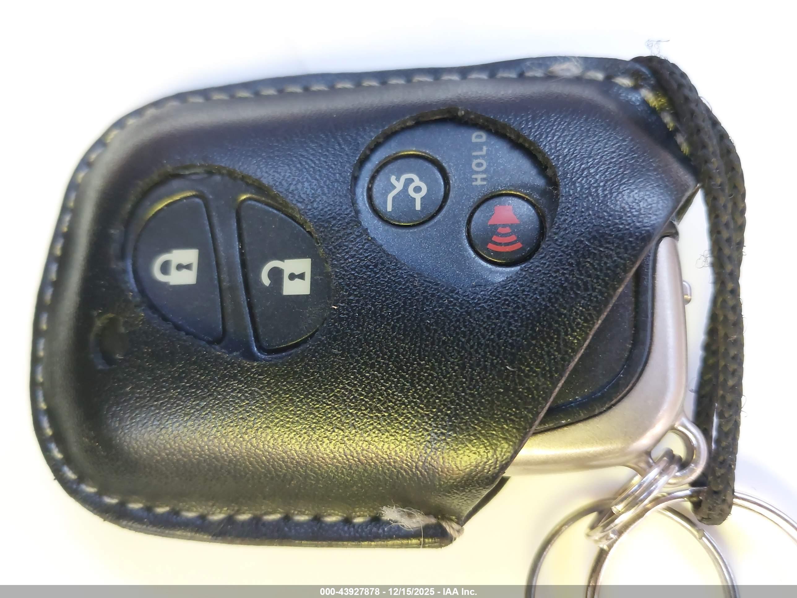 LEXUS ES image 11