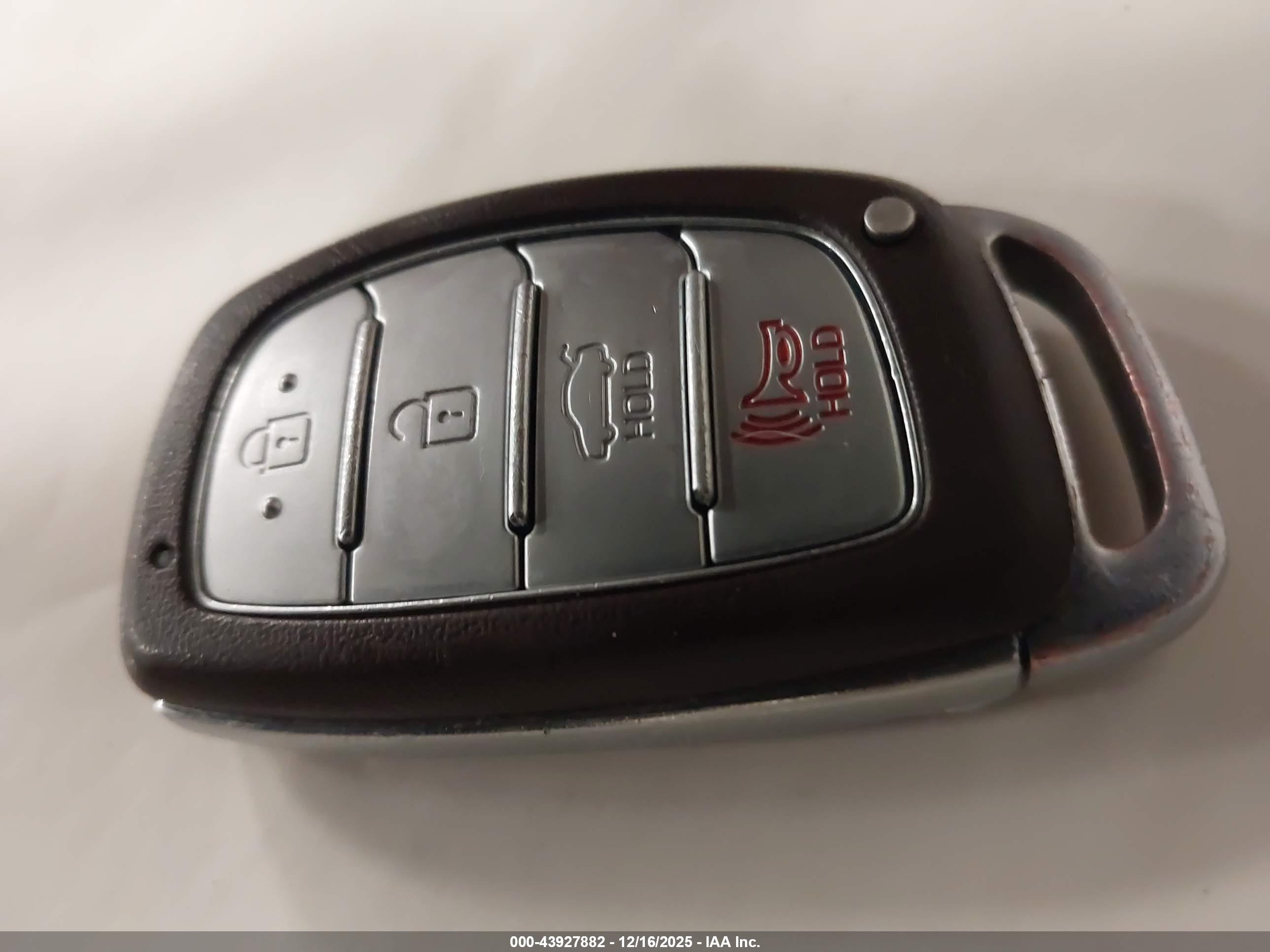 HYUNDAI SONATA image 11