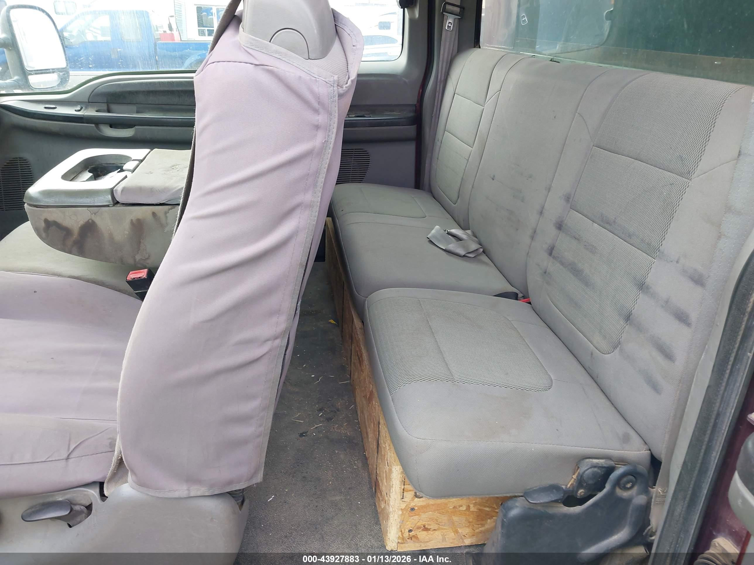 FORD F-350 image 8