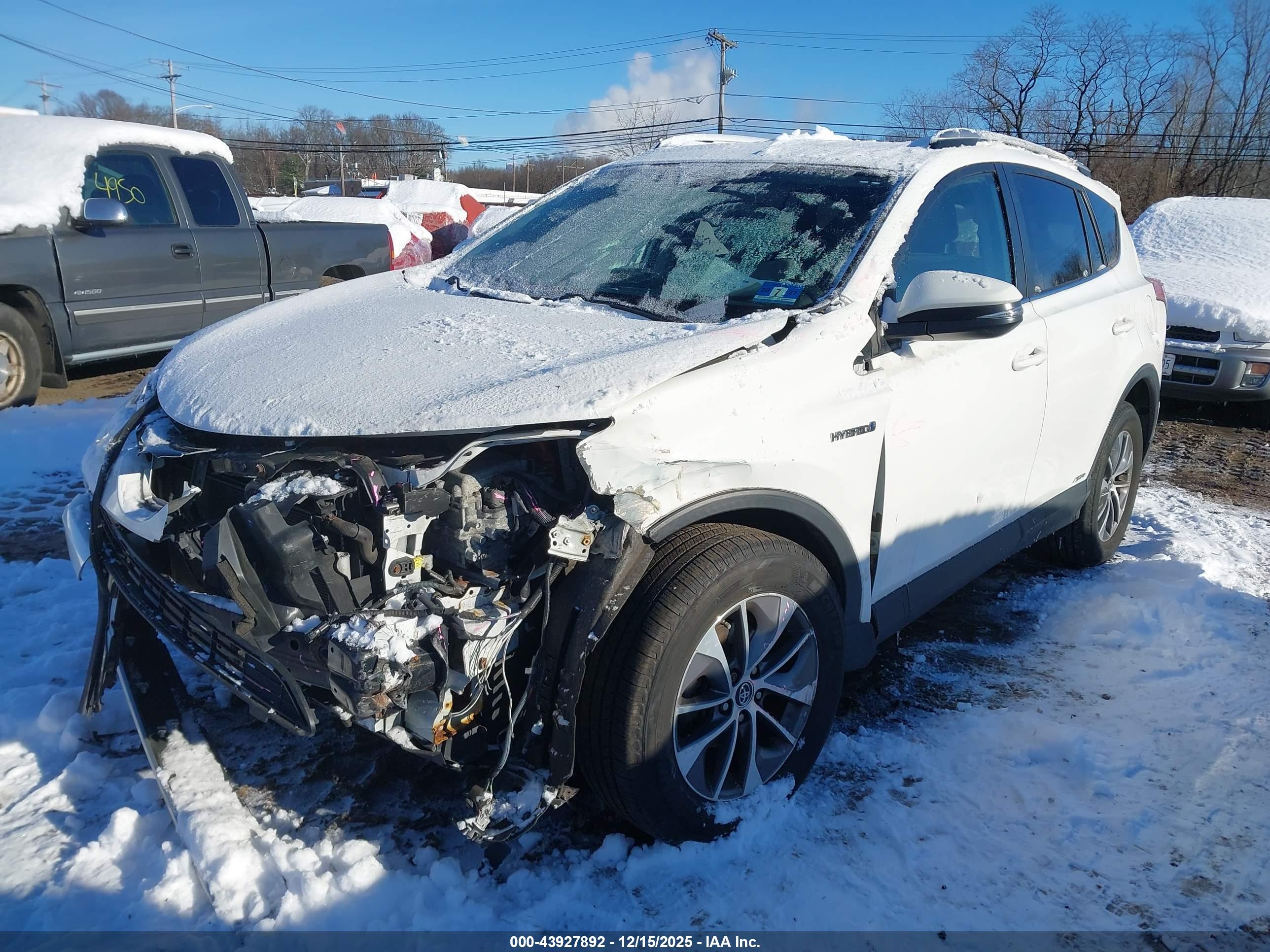 TOYOTA RAV4 image 6