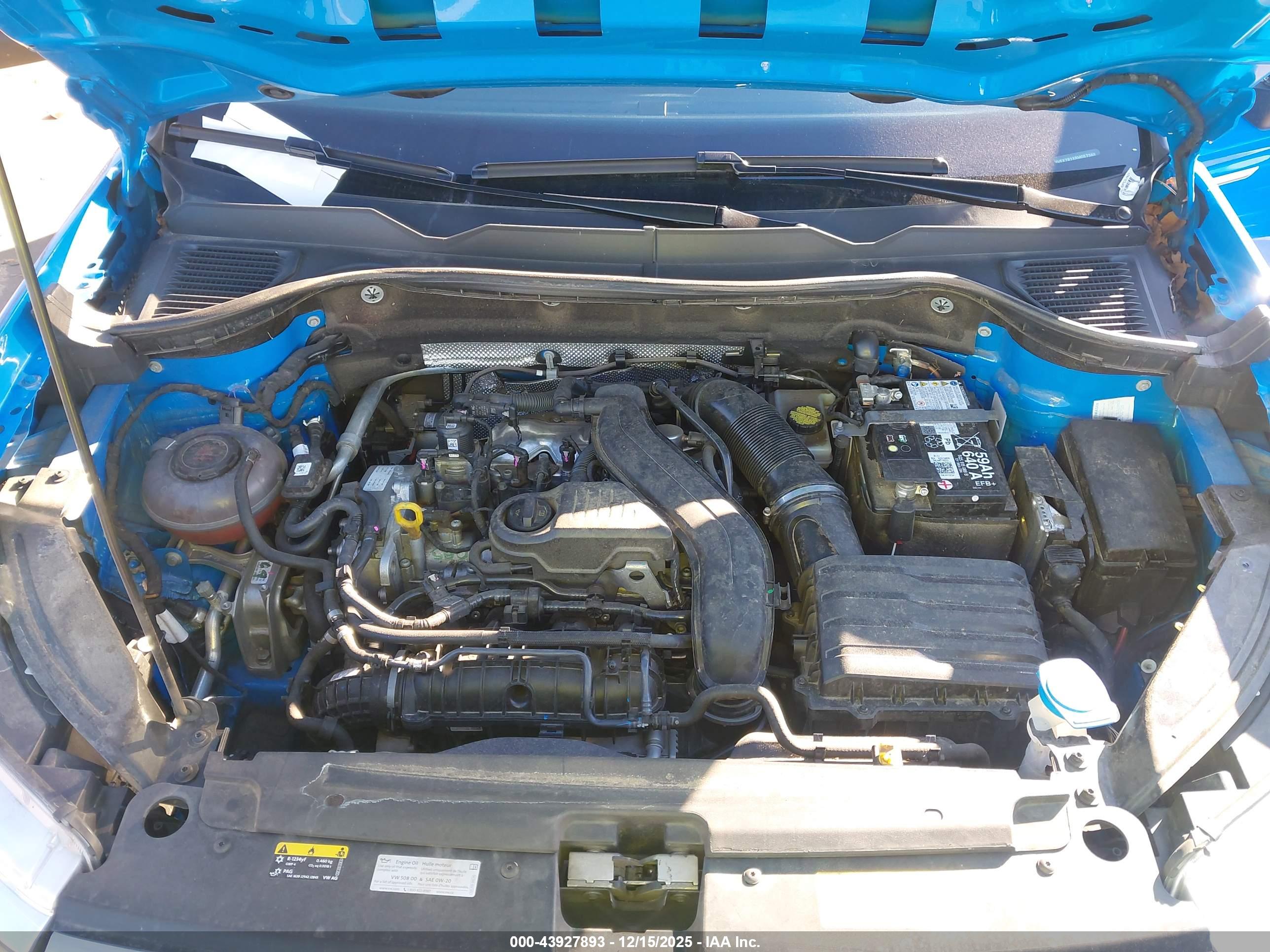 VOLKSWAGEN TAOS image 10