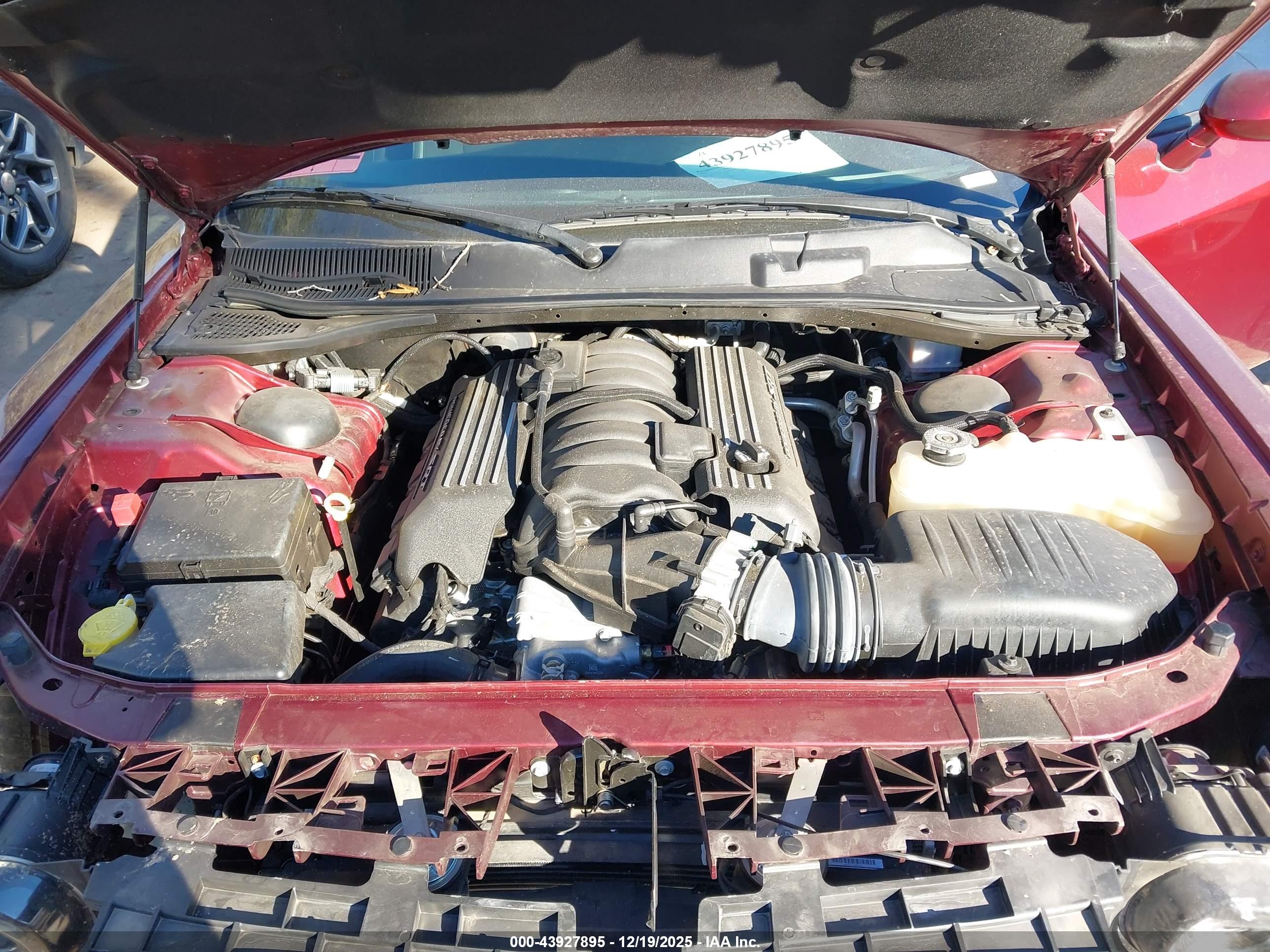 DODGE CHALLENGER image 10