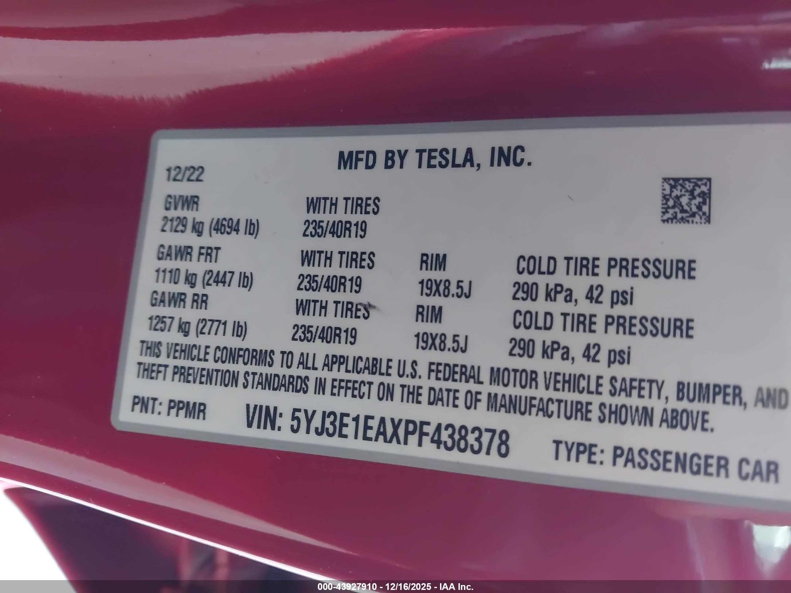 TESLA MODEL image 9