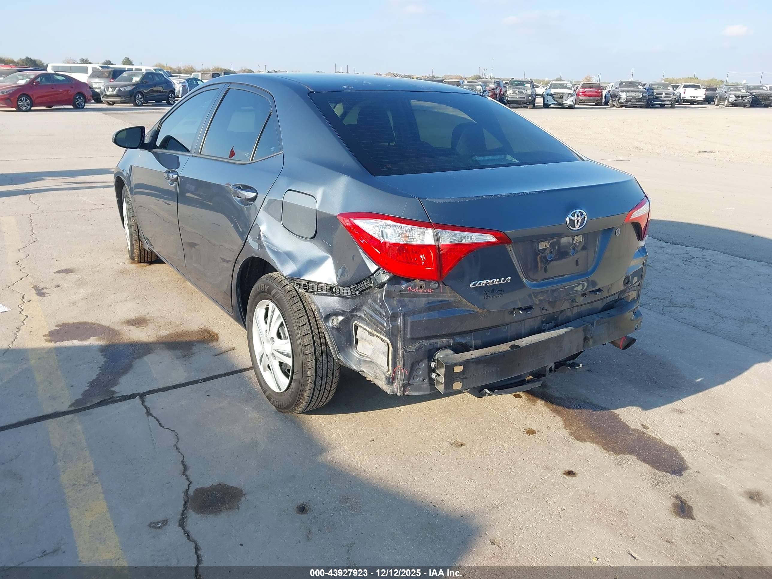 TOYOTA COROLLA image 3