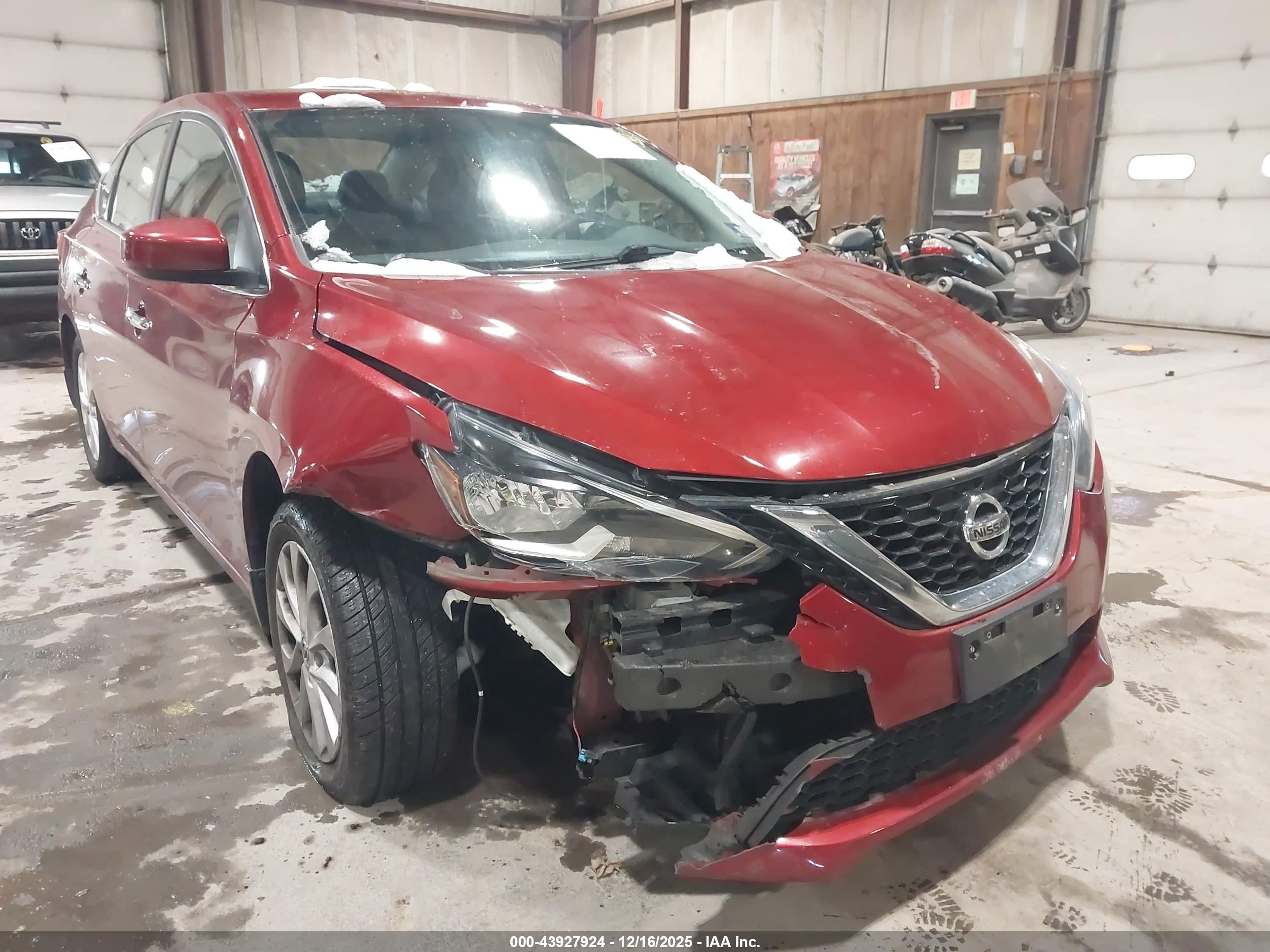 NISSAN SENTRA image 6