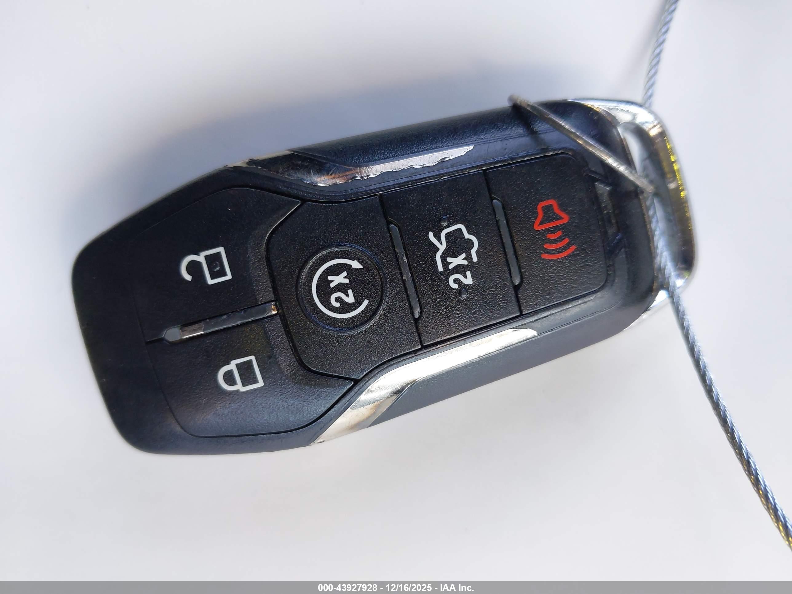 LINCOLN MKZ image 11