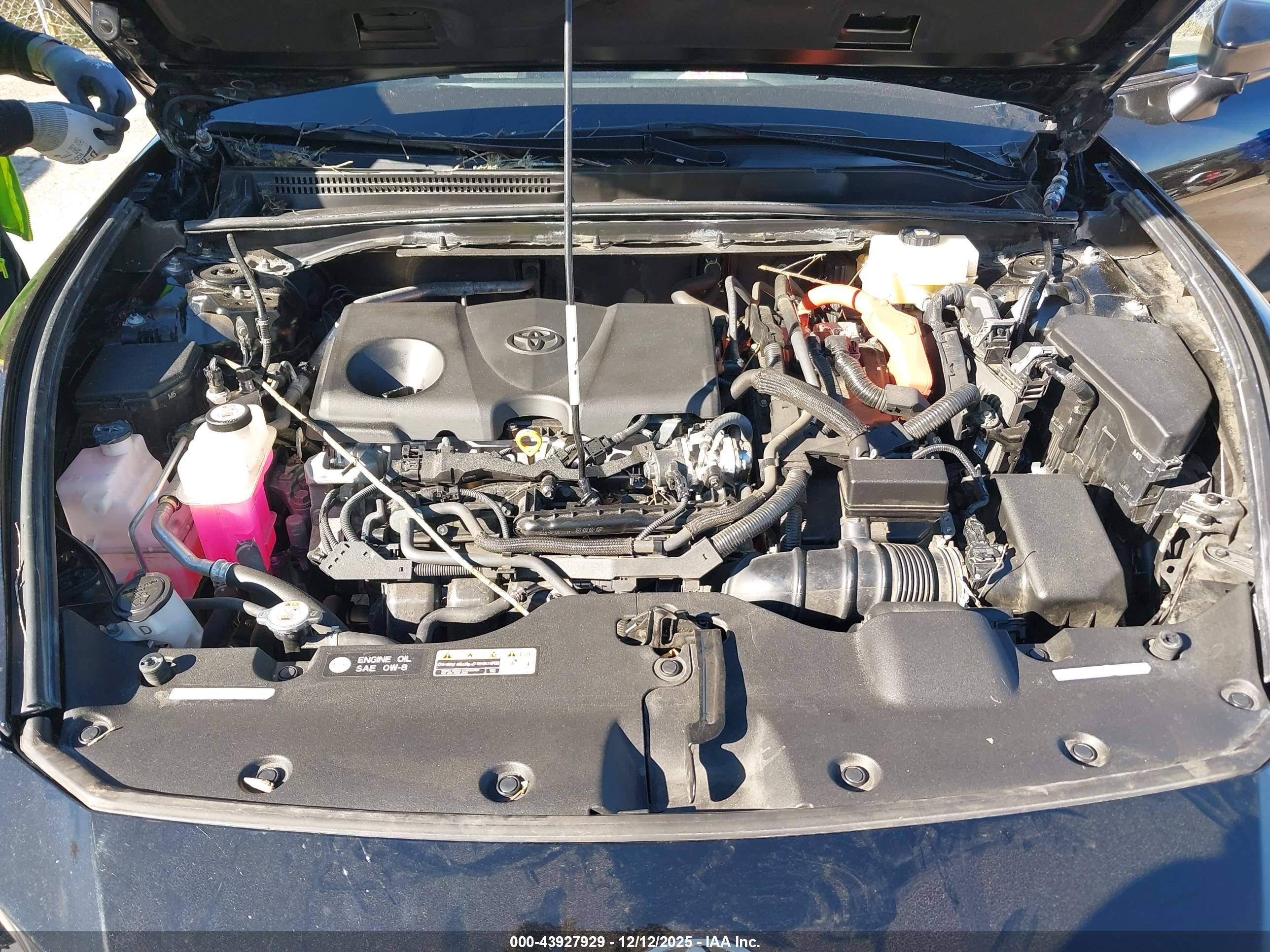 TOYOTA CROWN image 10