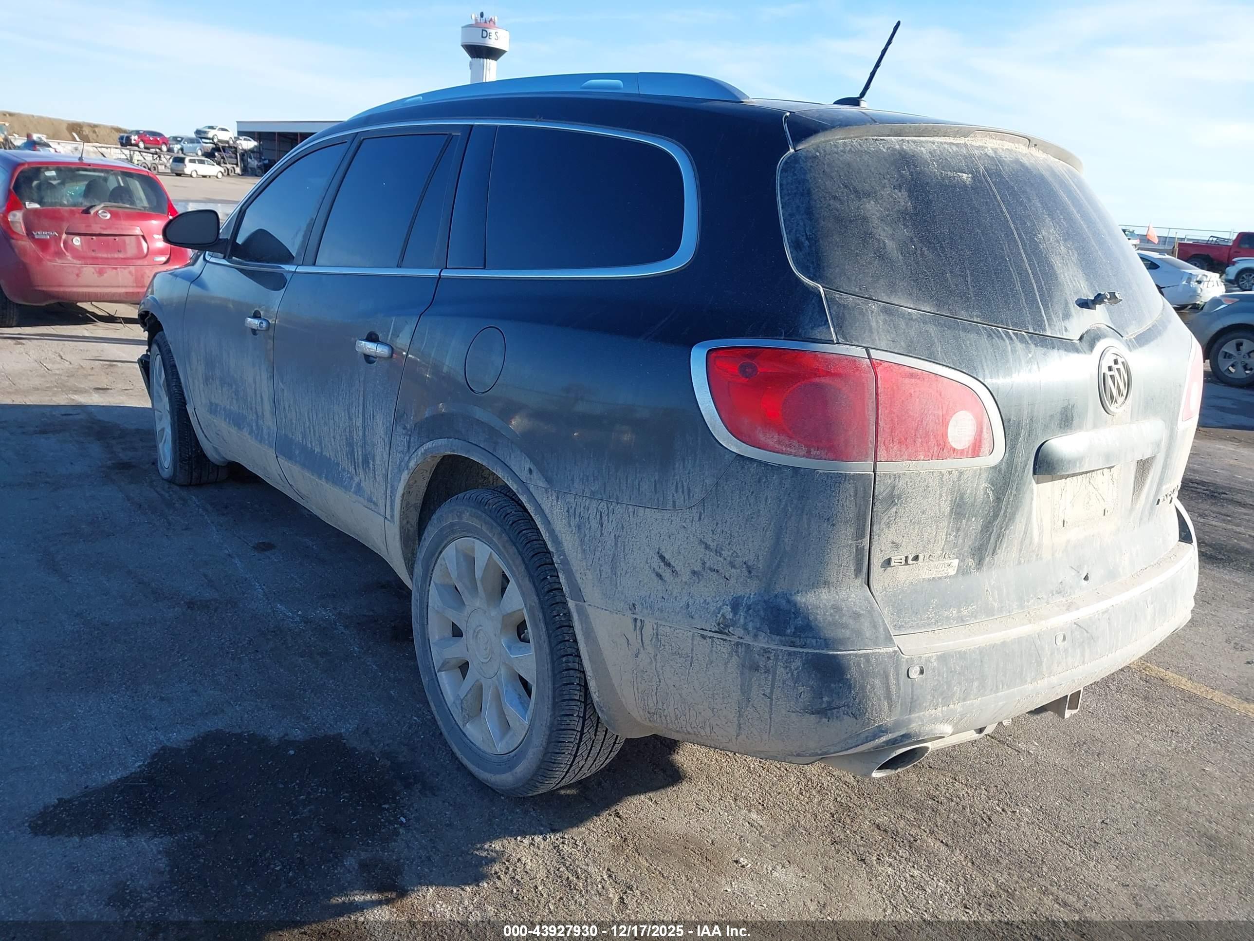 BUICK ENCLAVE image 3