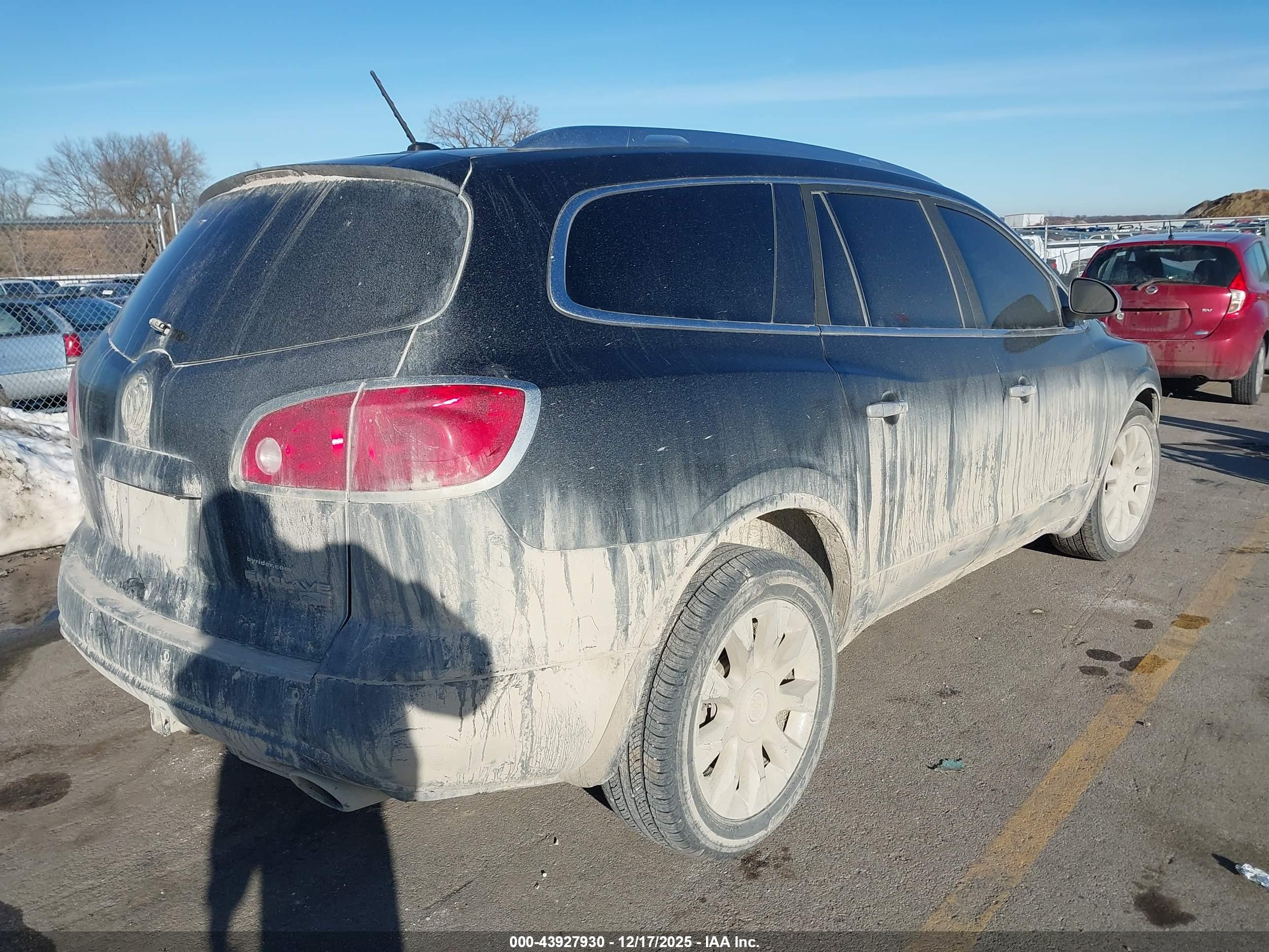 BUICK ENCLAVE image 4