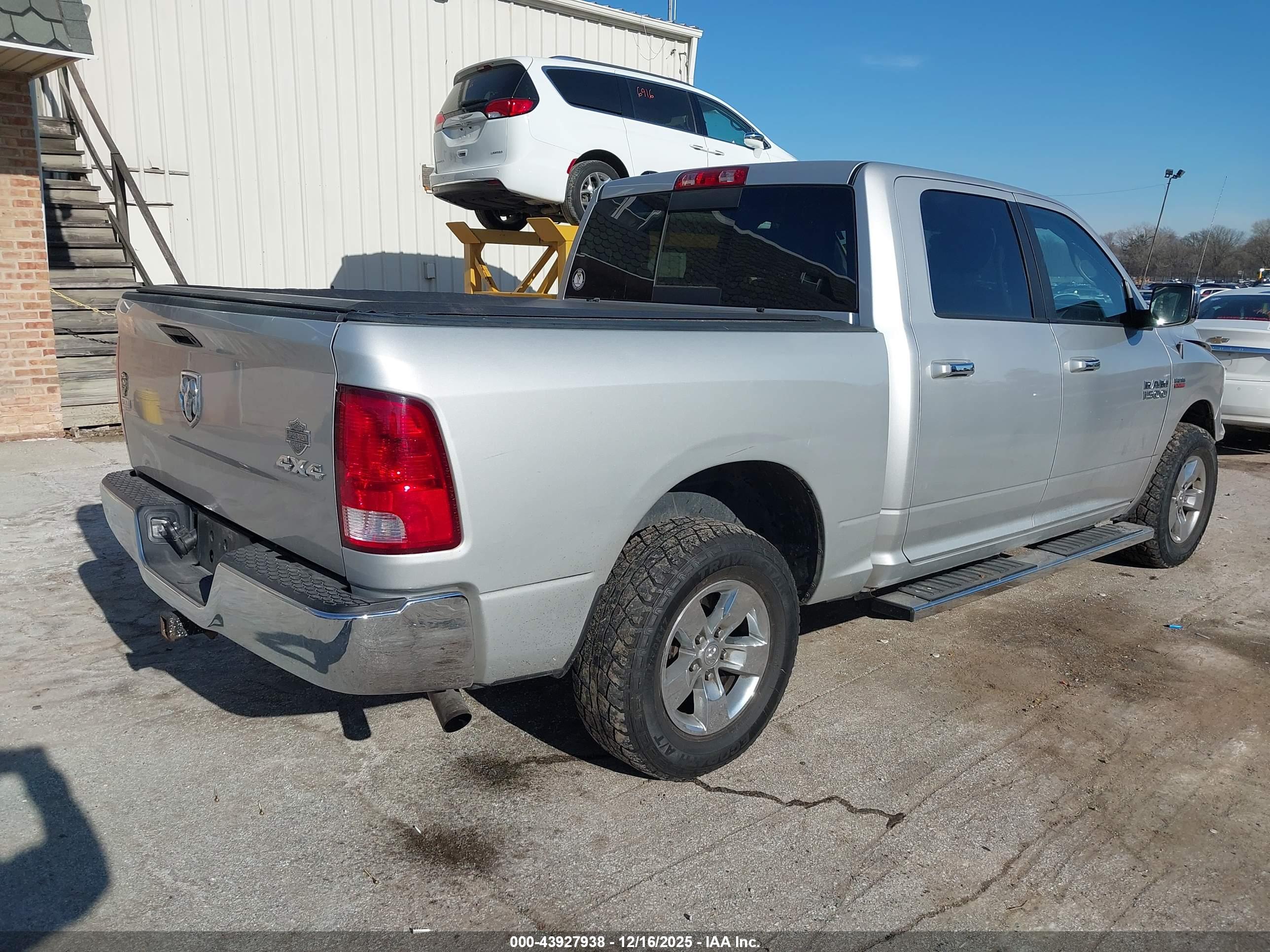 RAM 1500 image 4