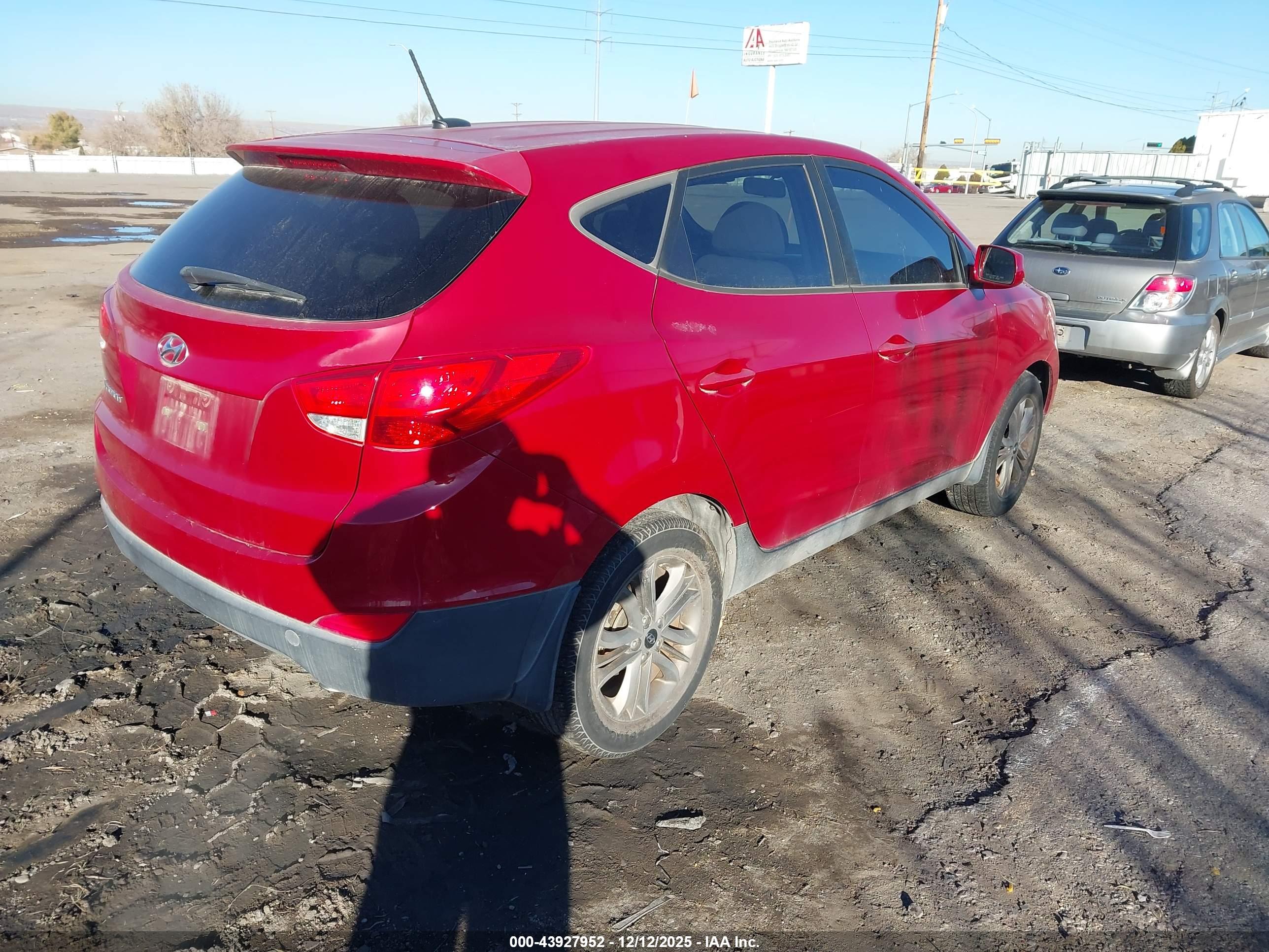 HYUNDAI TUCSON image 4