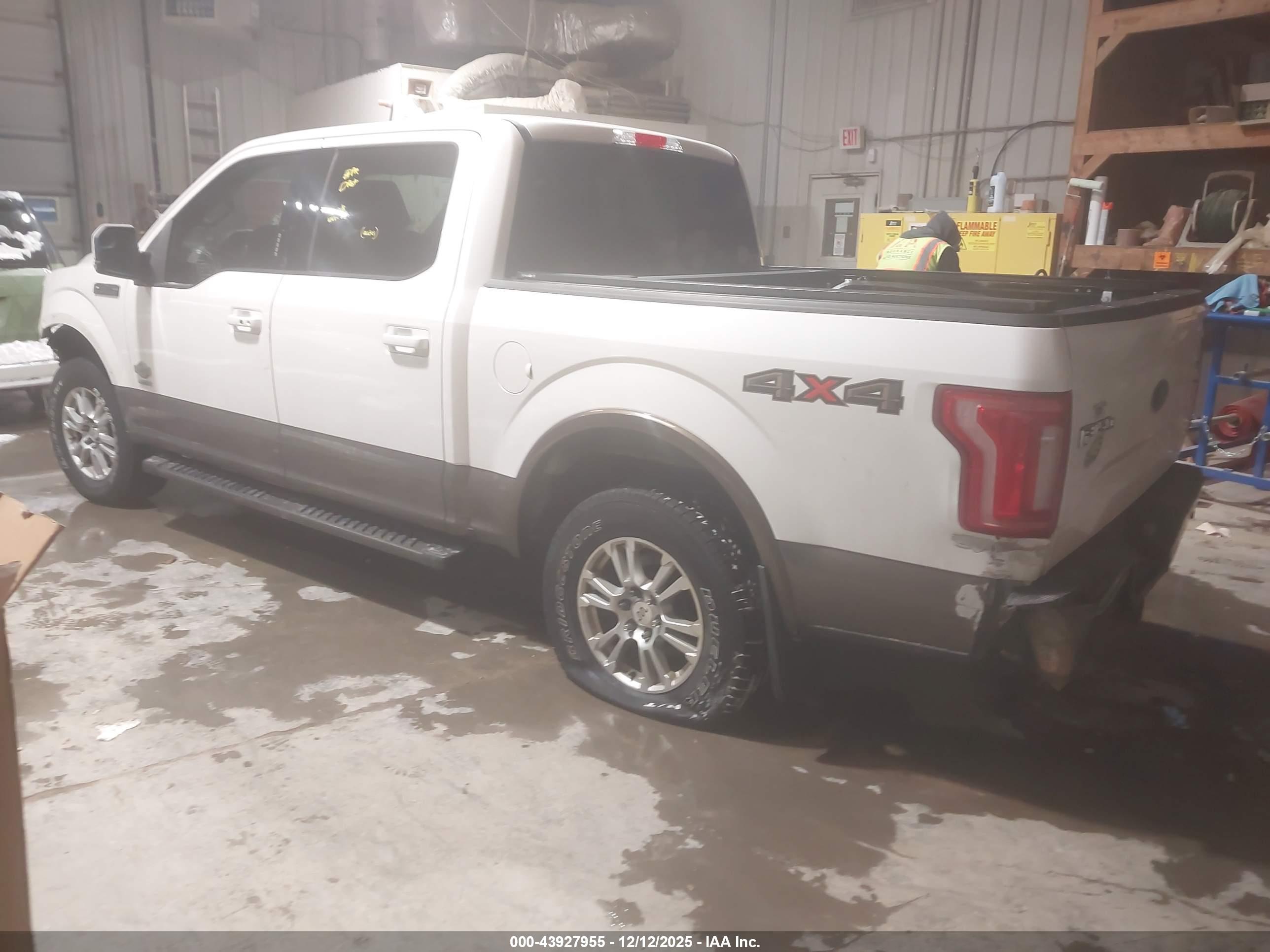 FORD F-150 image 3