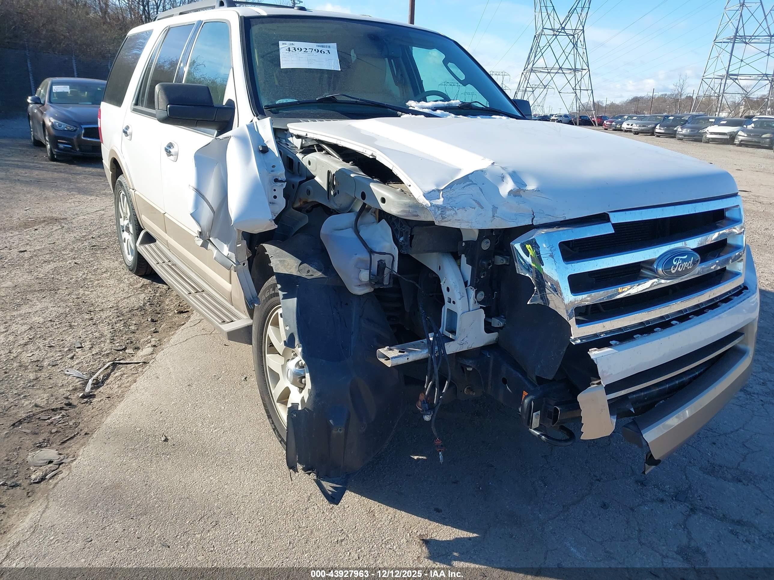 FORD EXPEDITION image 6