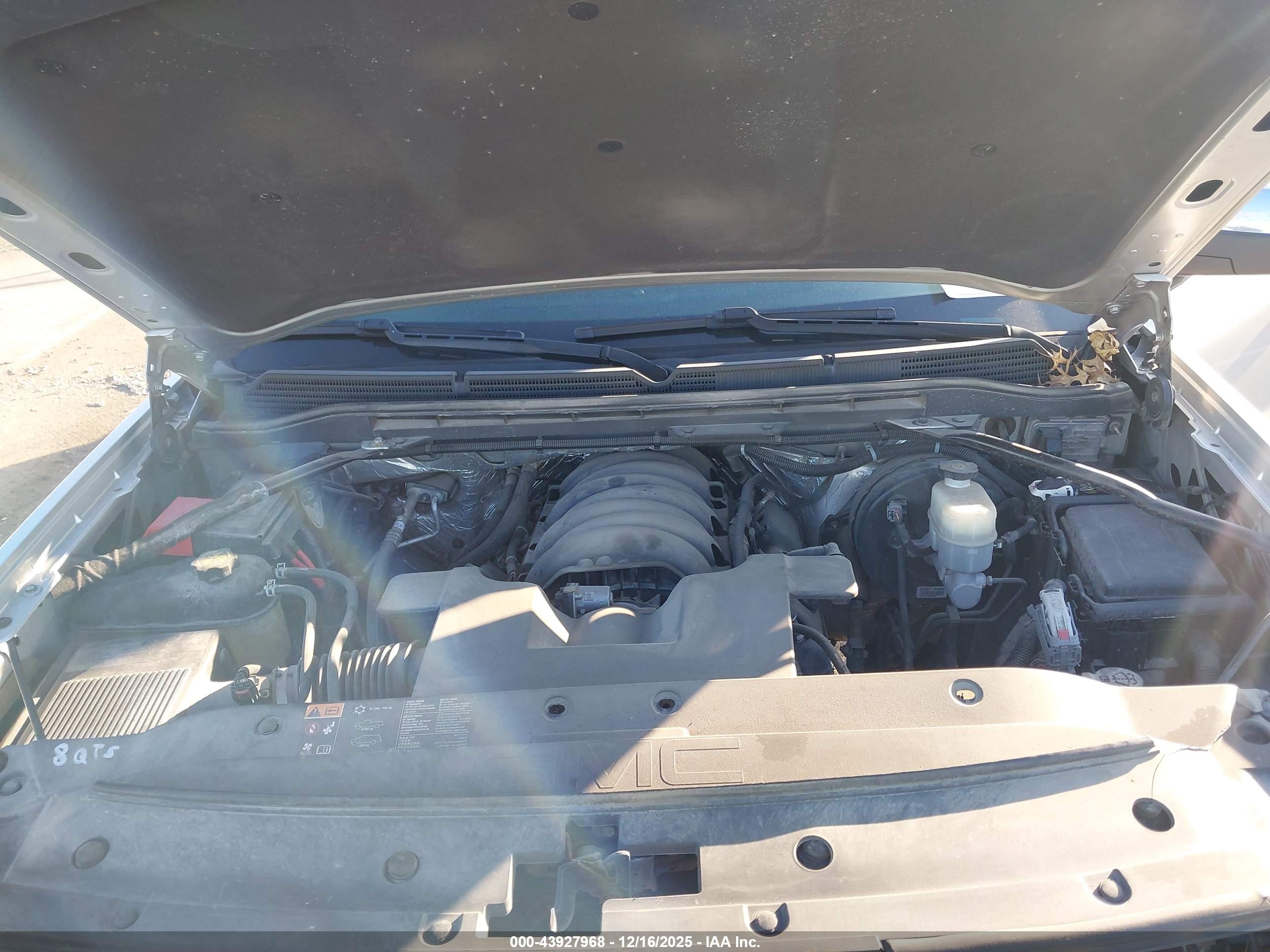 GMC SIERRA image 10
