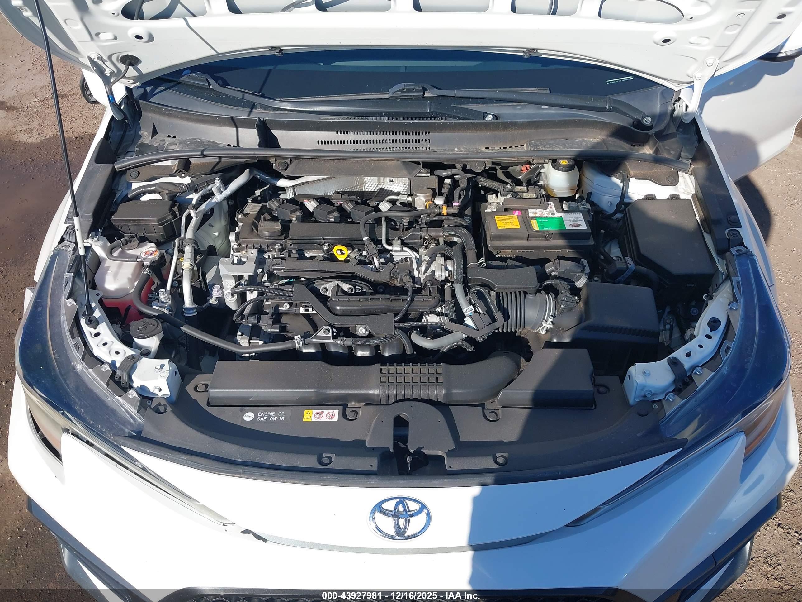TOYOTA COROLLA image 10