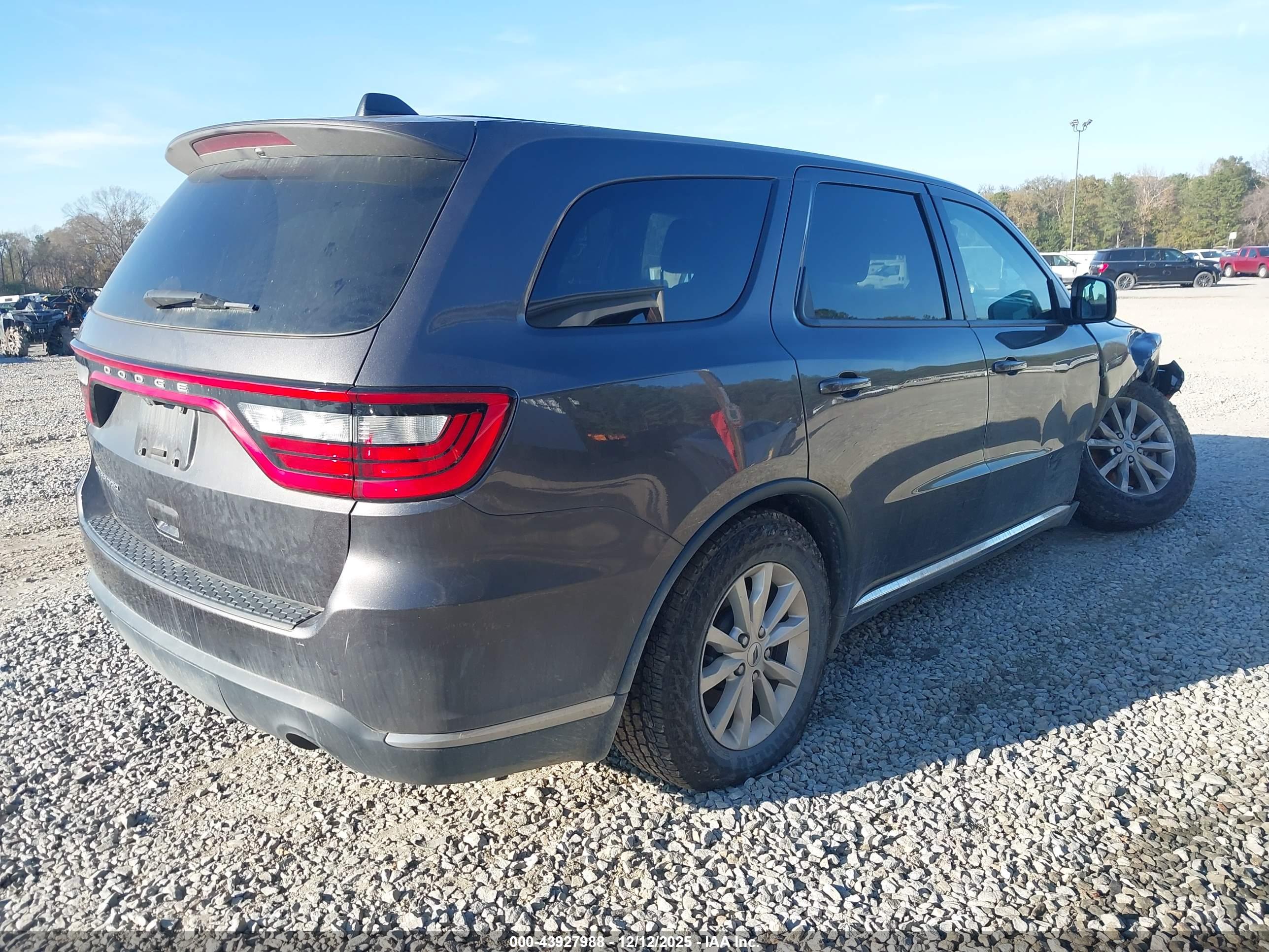 DODGE DURANGO image 4