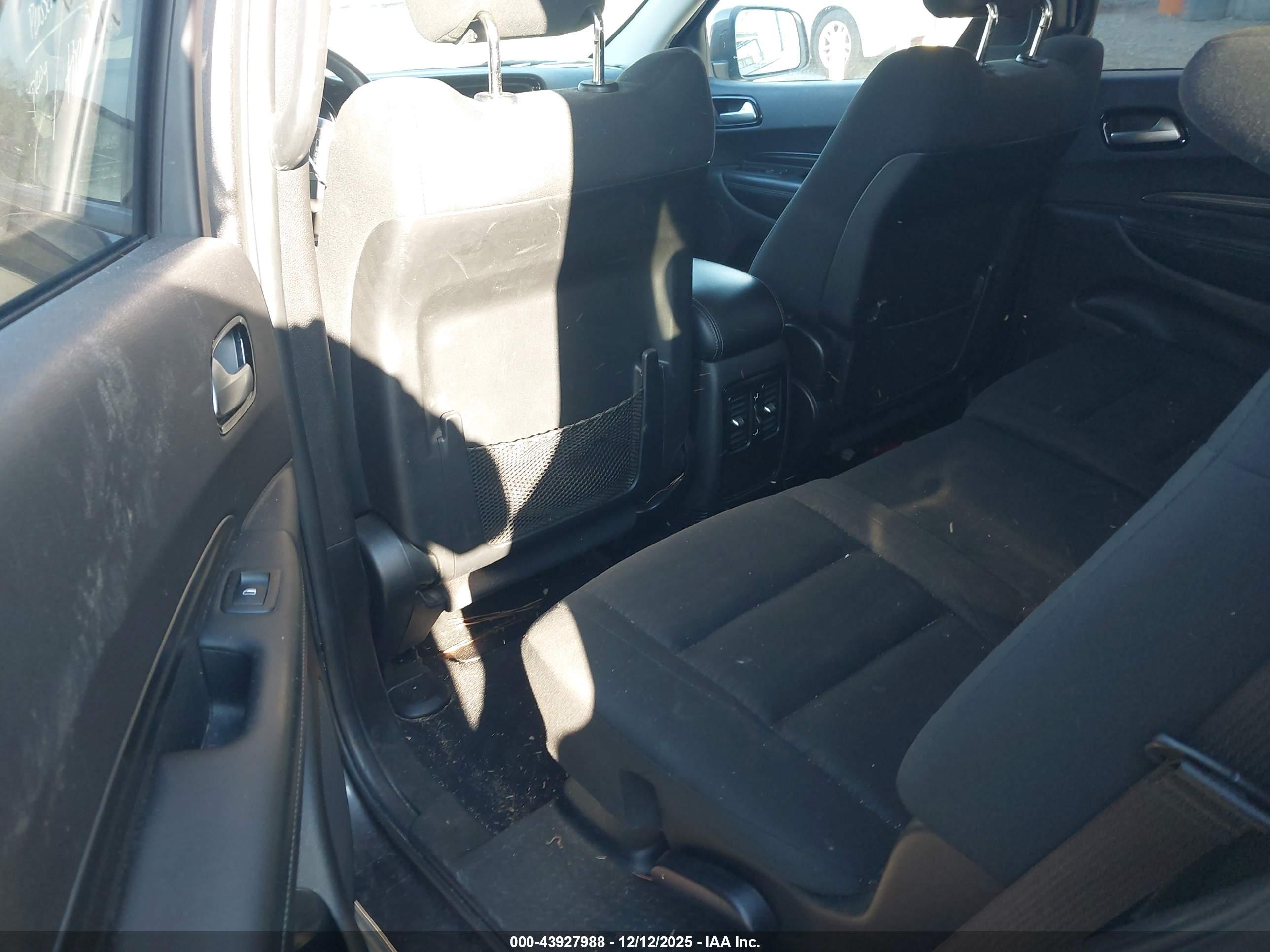DODGE DURANGO image 8