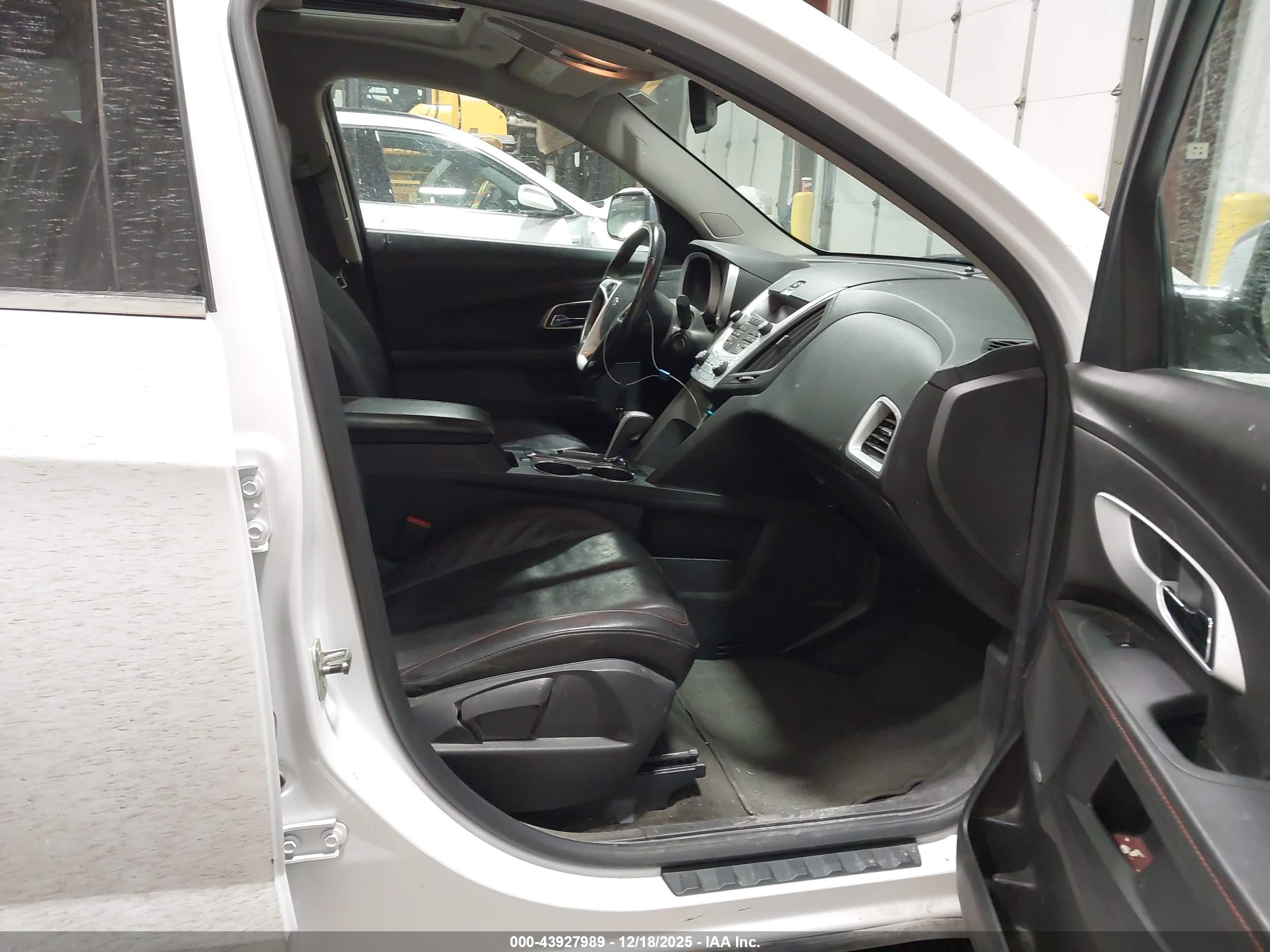 CHEVROLET EQUINOX image 5