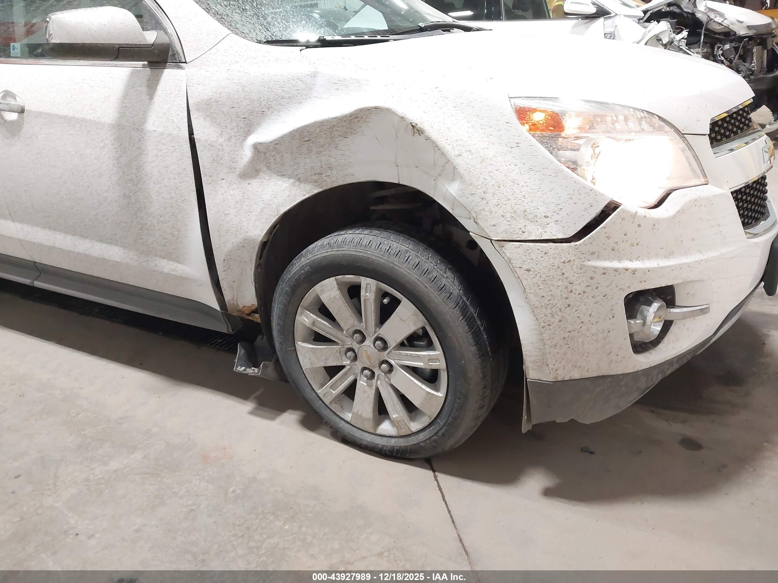 CHEVROLET EQUINOX image 6