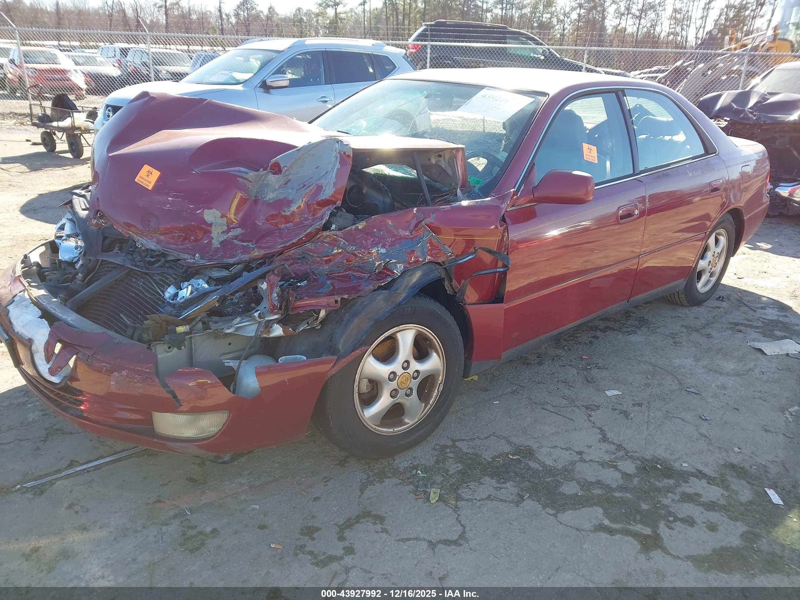 LEXUS ES image 2
