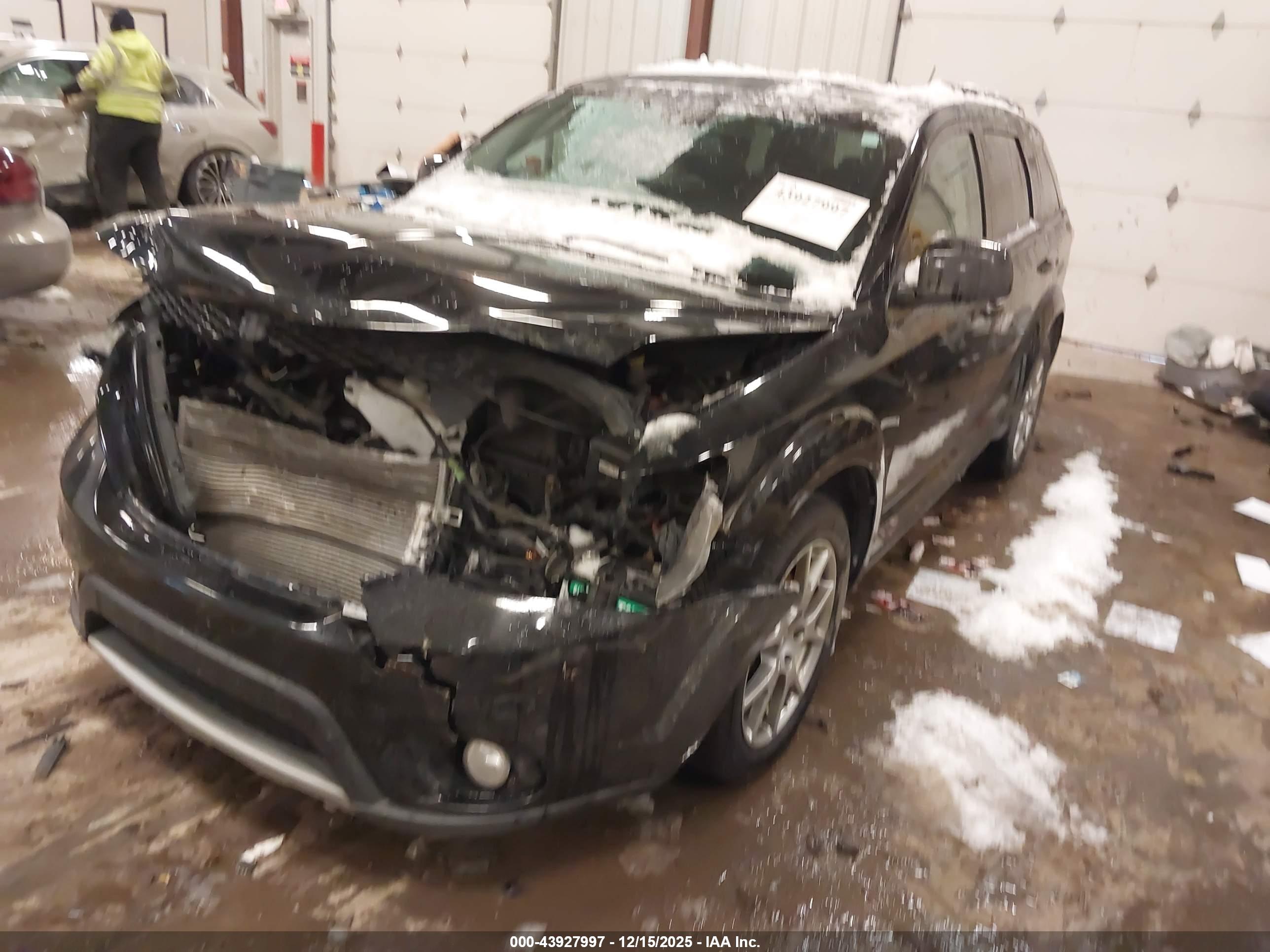 DODGE JOURNEY image 2