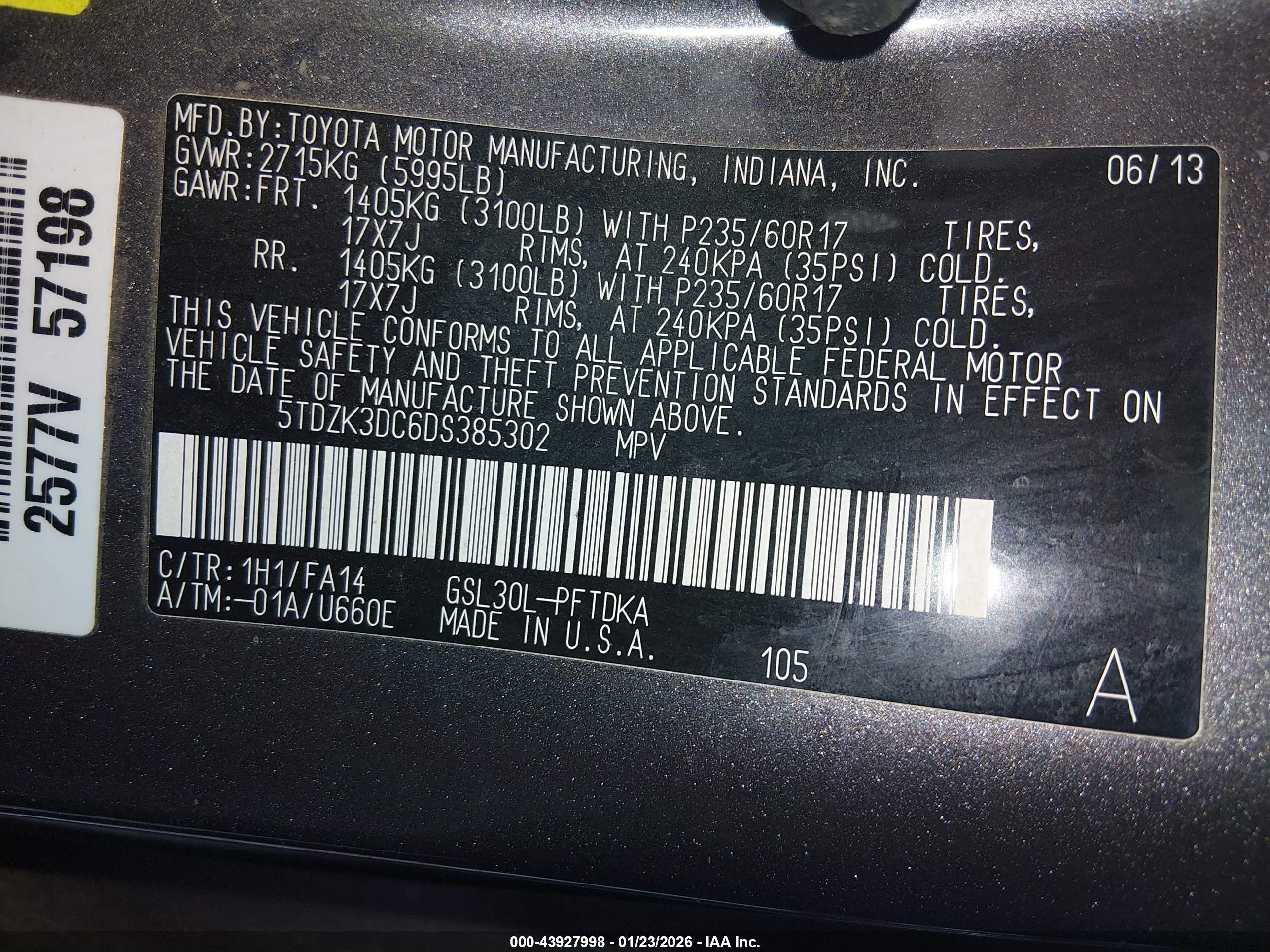TOYOTA SIENNA image 9
