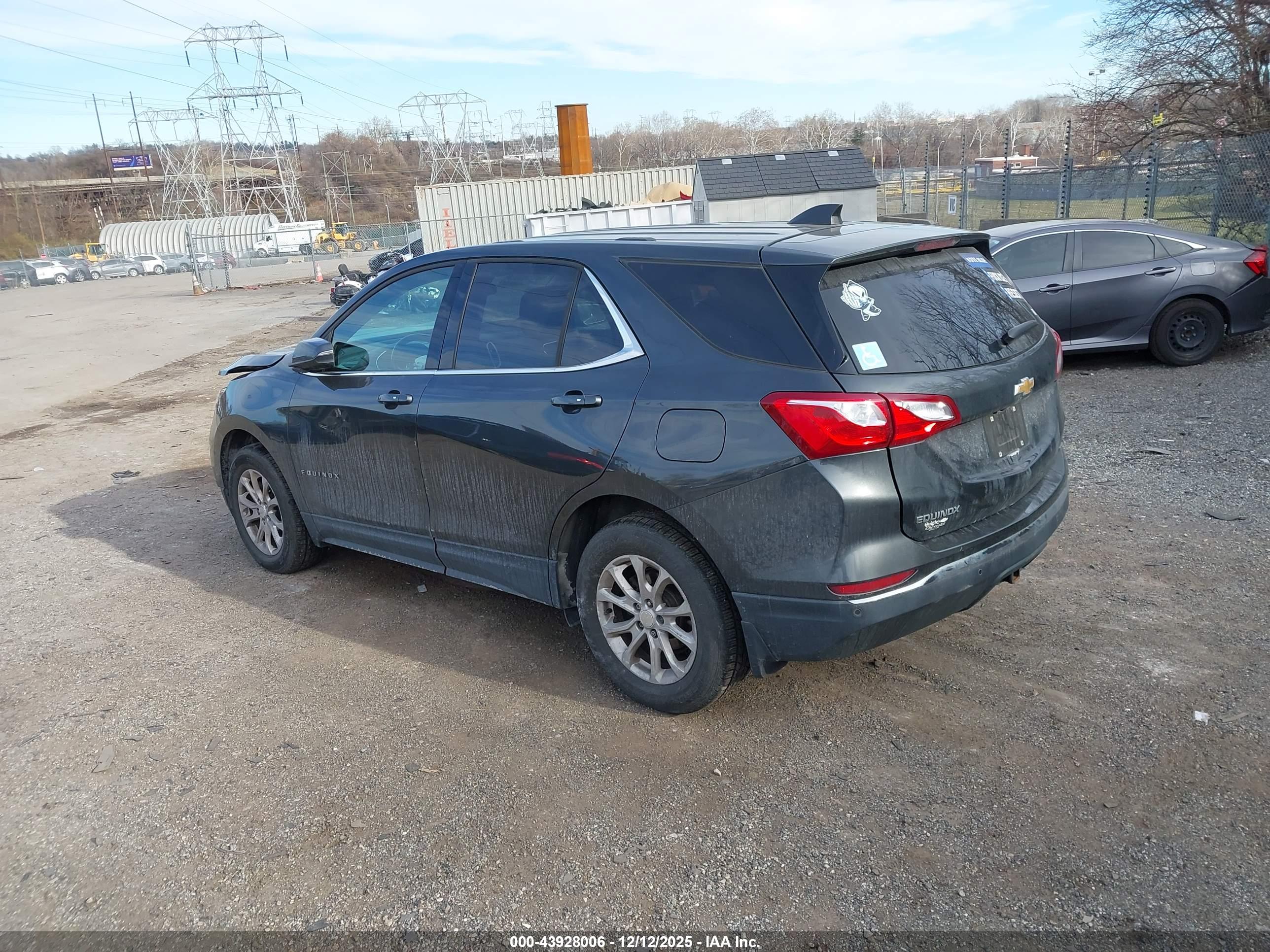 CHEVROLET EQUINOX image 3