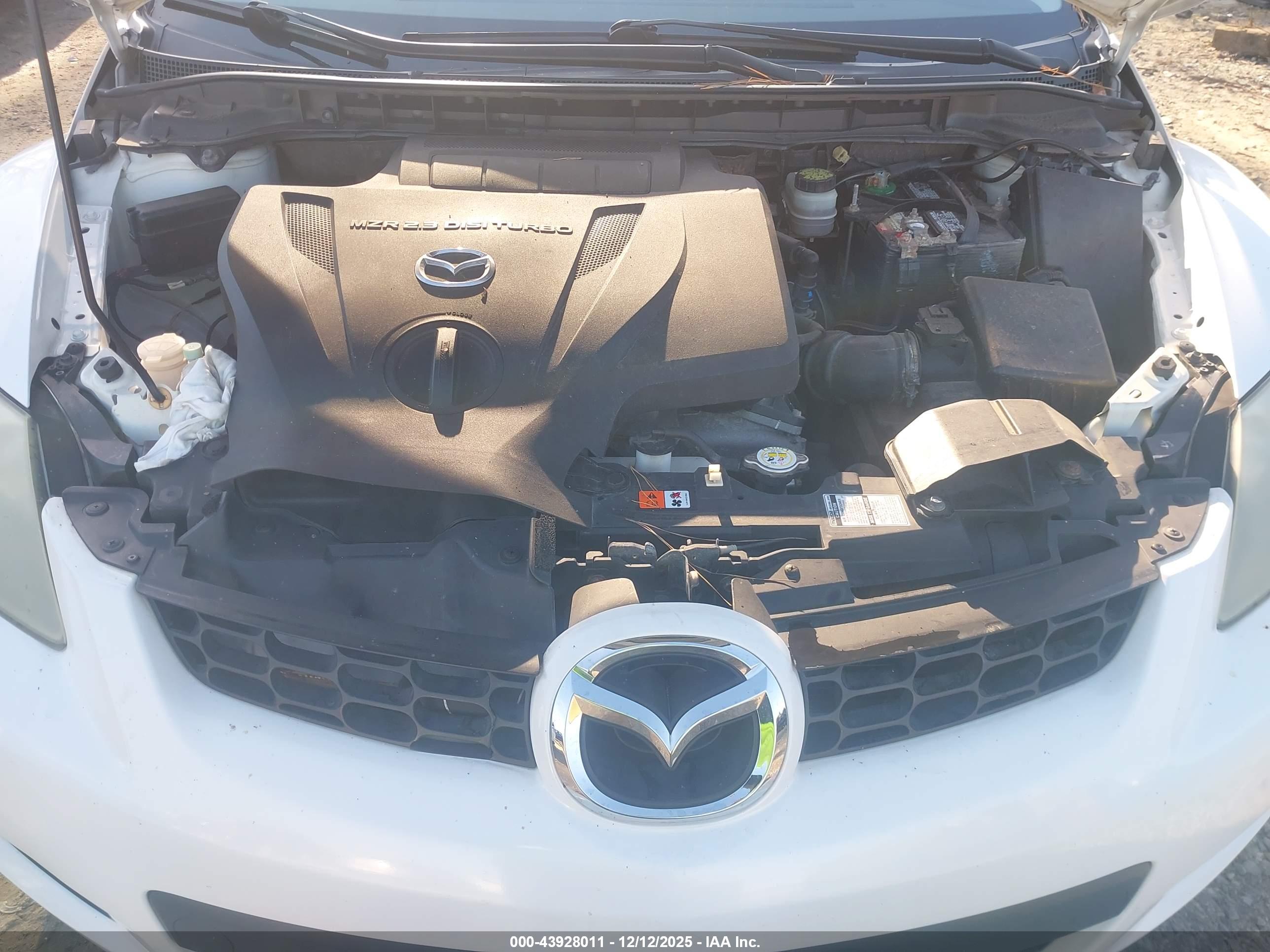 MAZDA CX-7 image 10