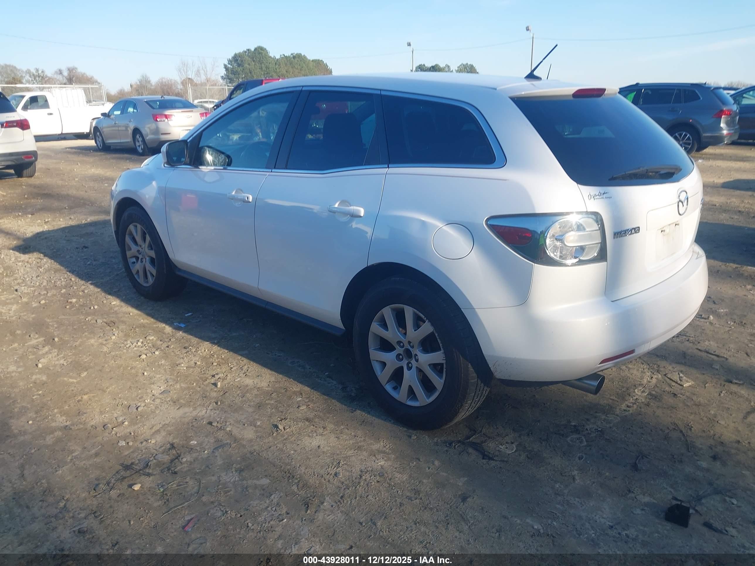 MAZDA CX-7 image 3