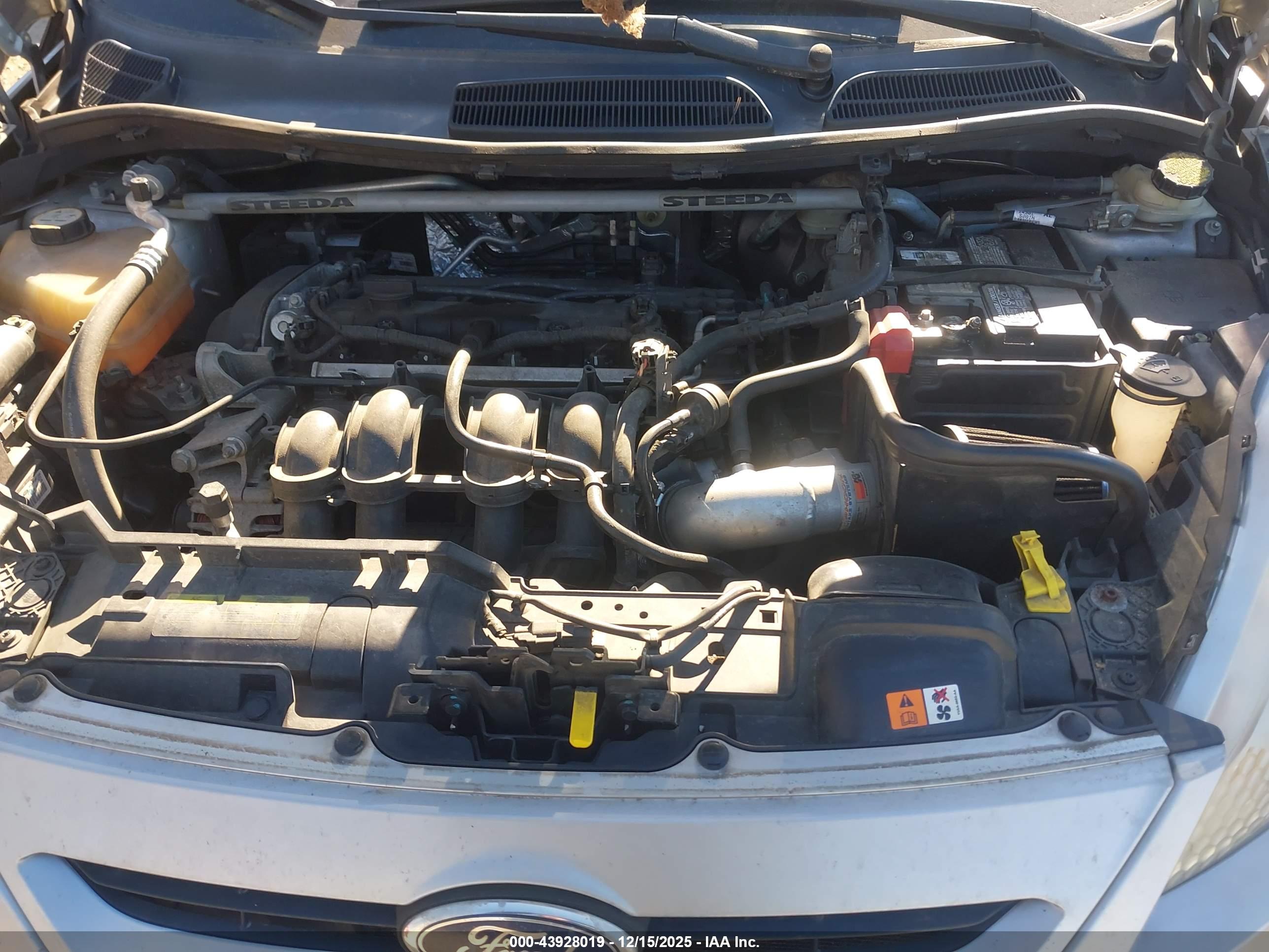 FORD FIESTA image 10