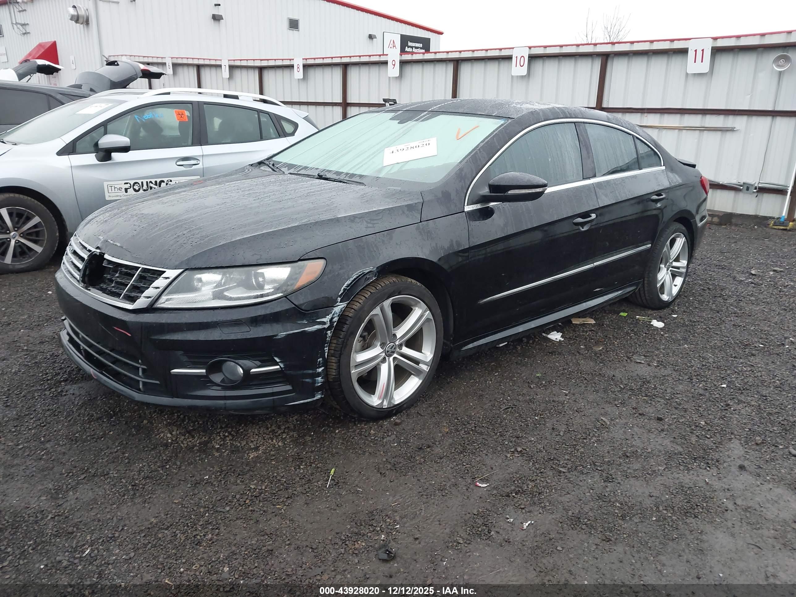 VOLKSWAGEN CC image 2