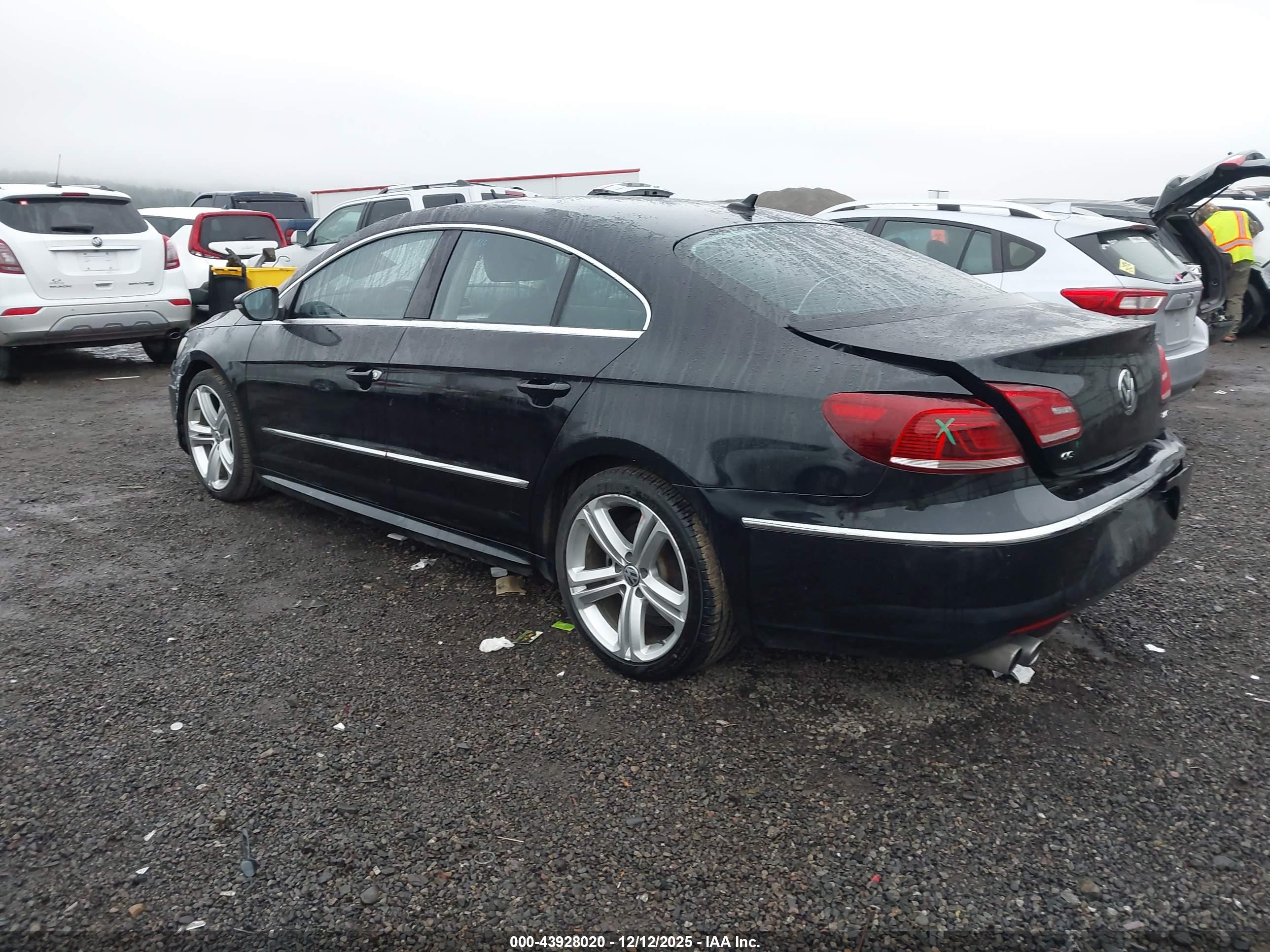 VOLKSWAGEN CC image 3