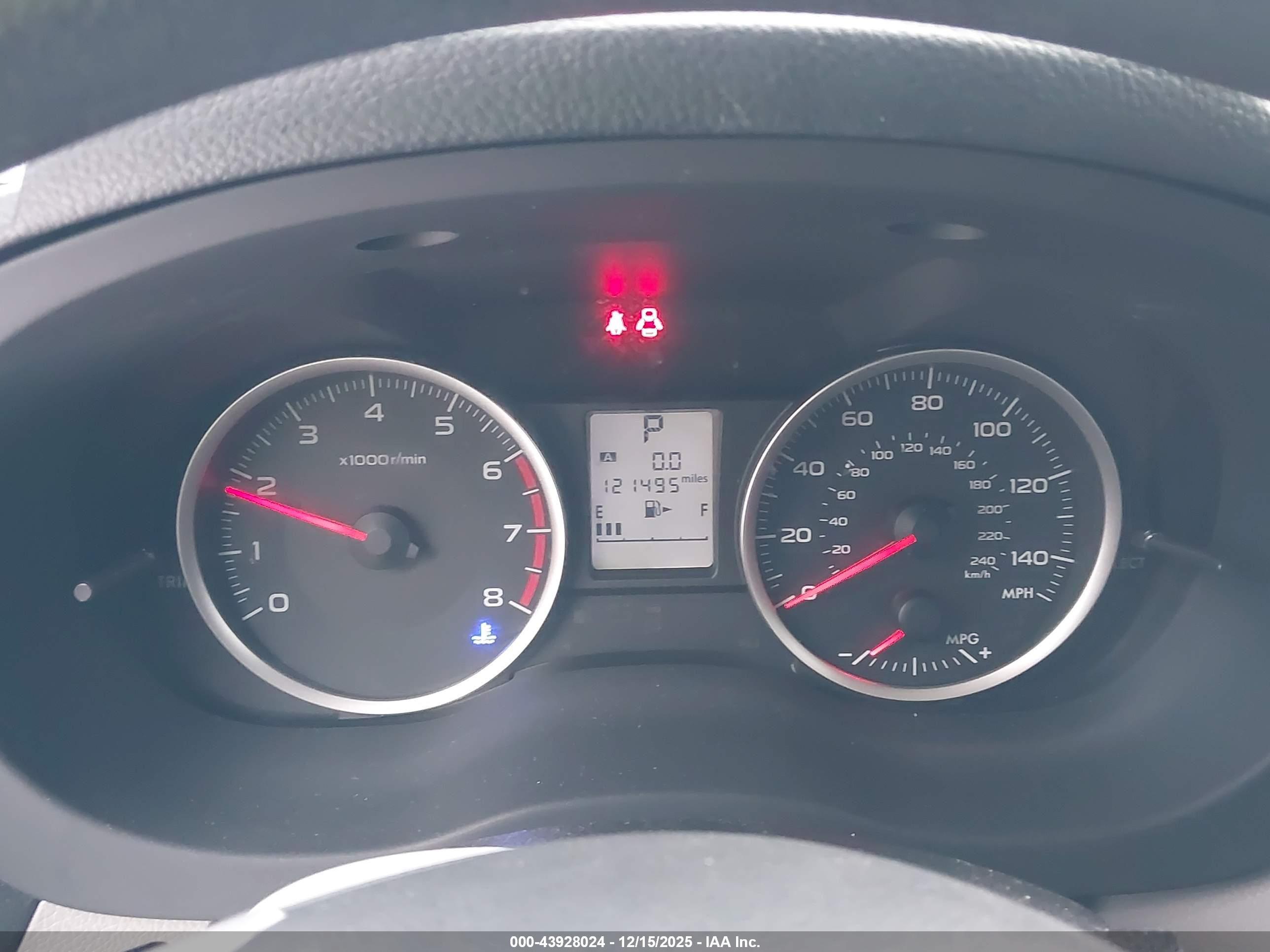 SUBARU FORESTER image 7