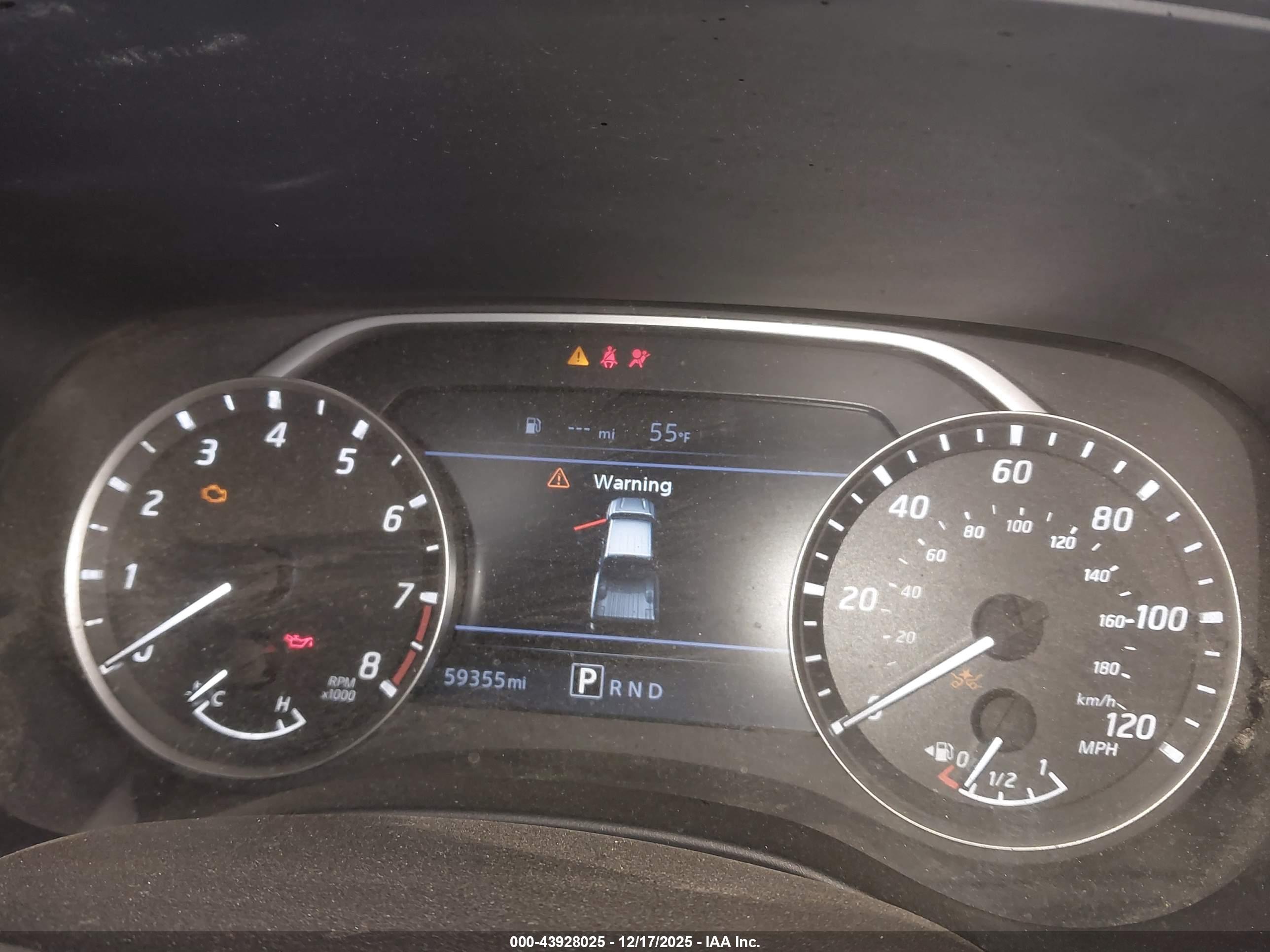 NISSAN FRONTIER image 7