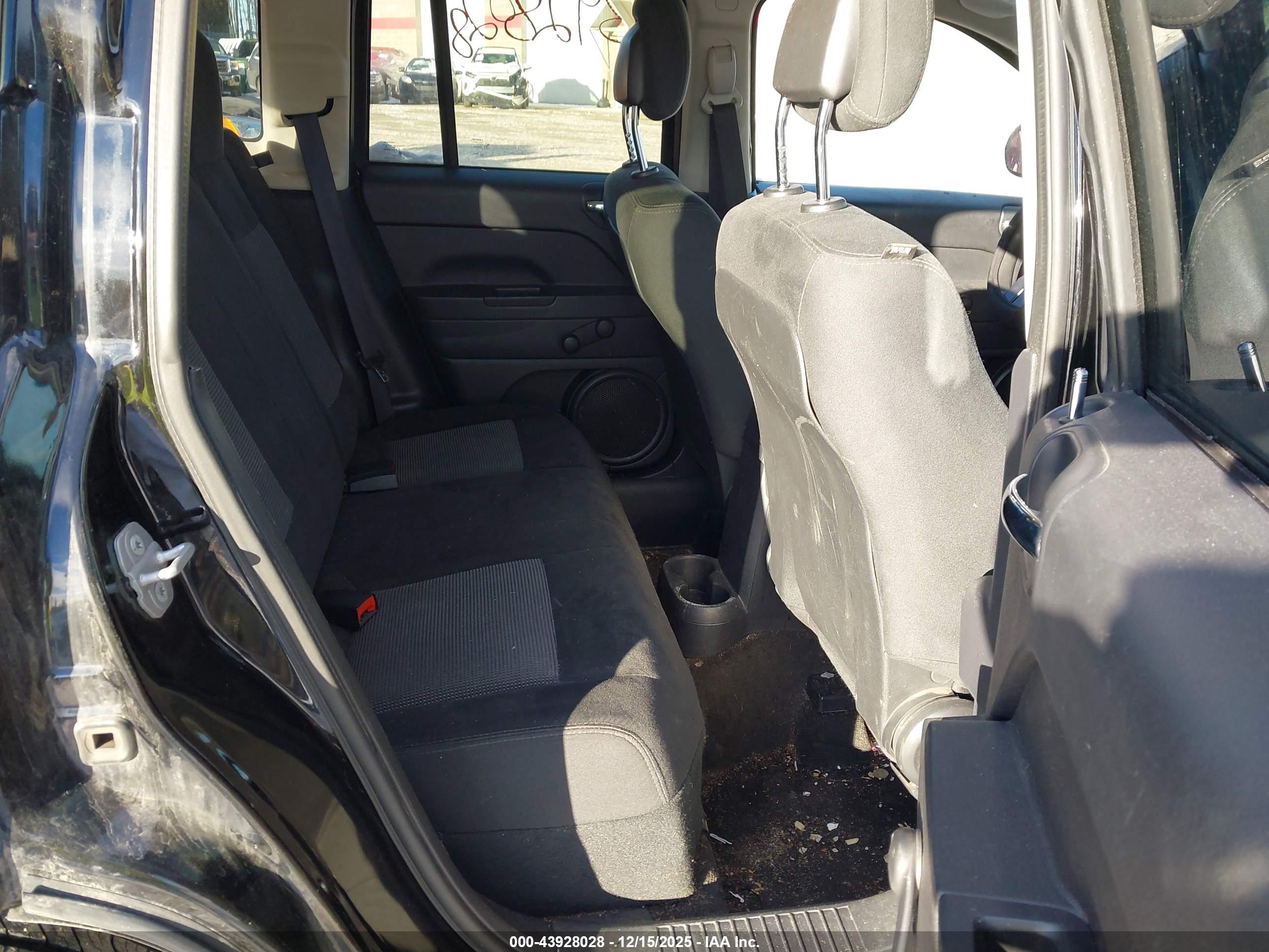 JEEP COMPASS image 8