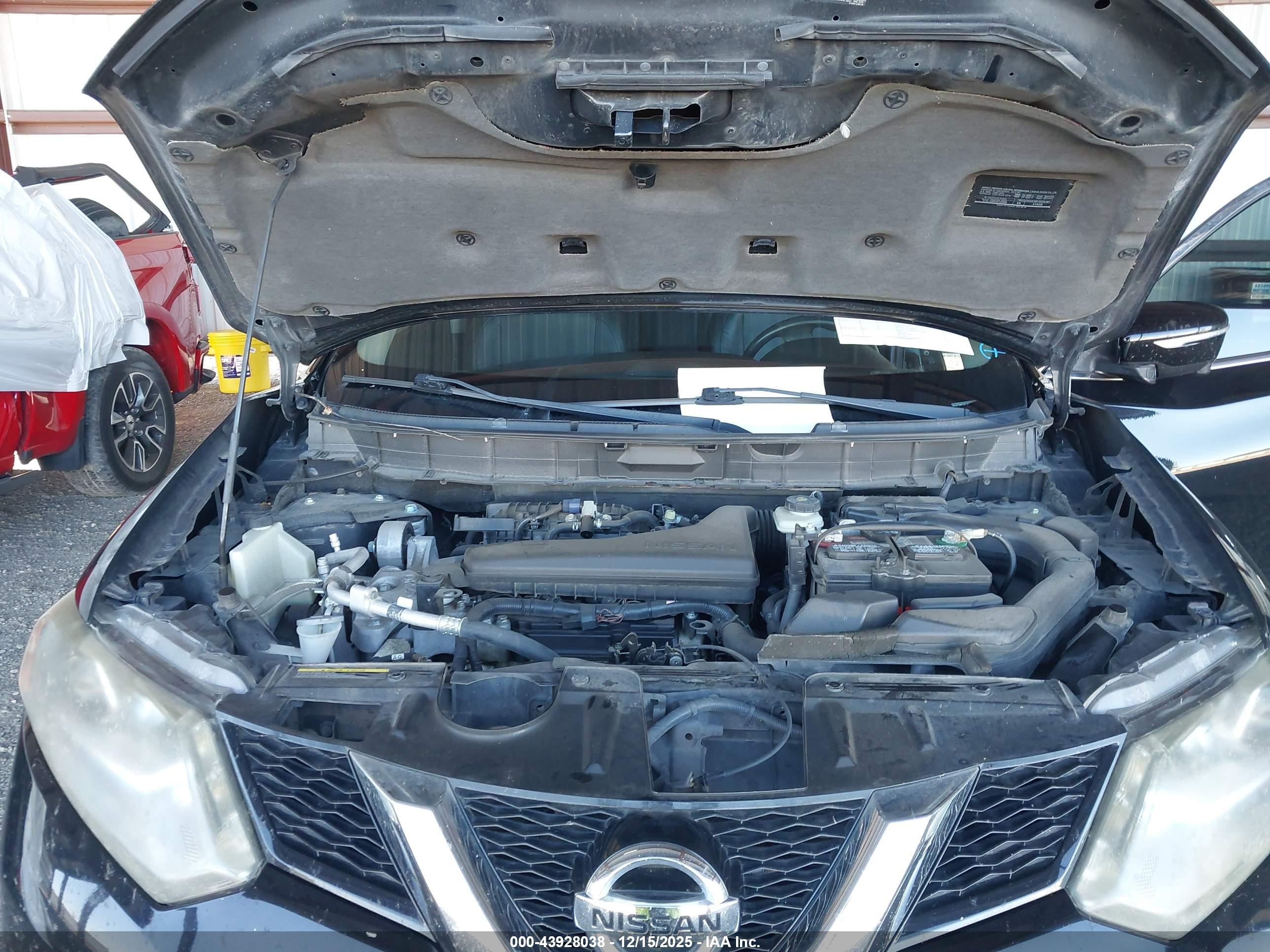 NISSAN ROGUE image 10