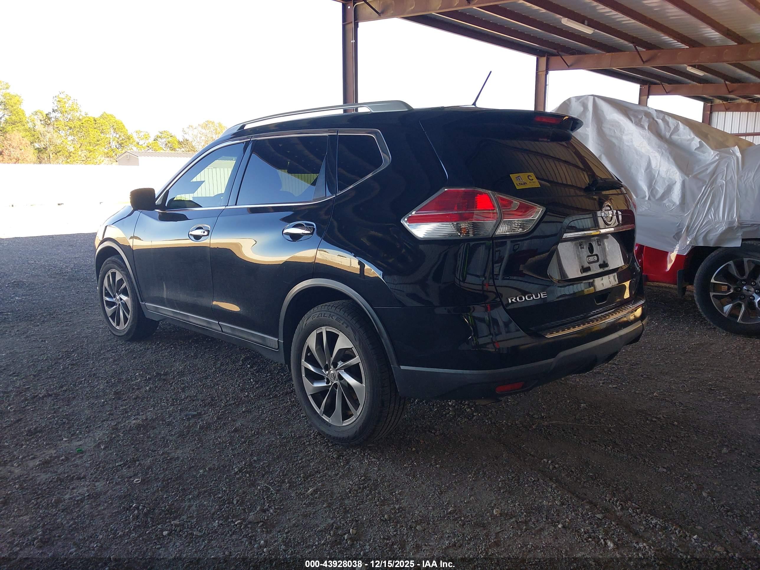 NISSAN ROGUE image 3