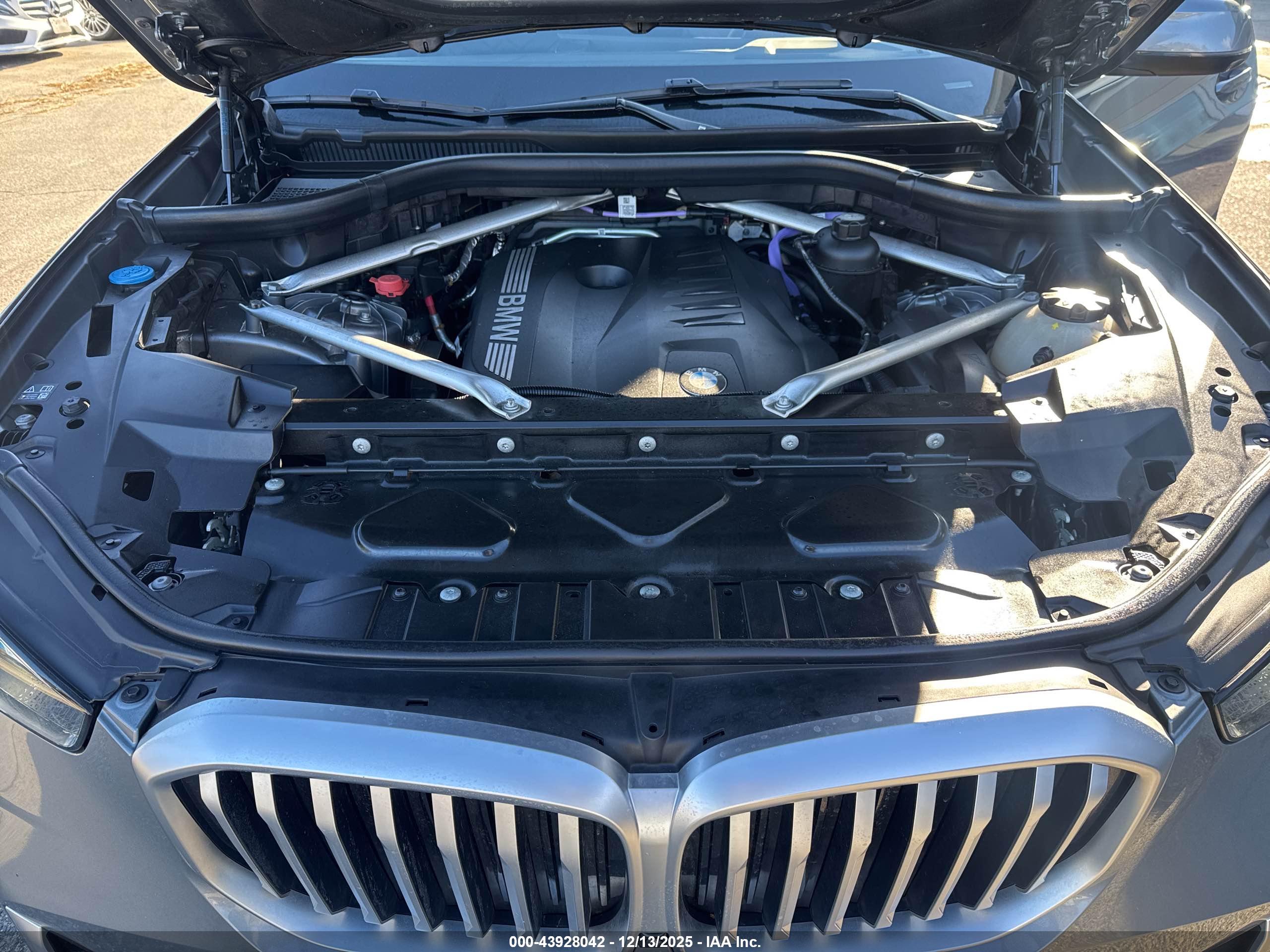 BMW X5 image 10