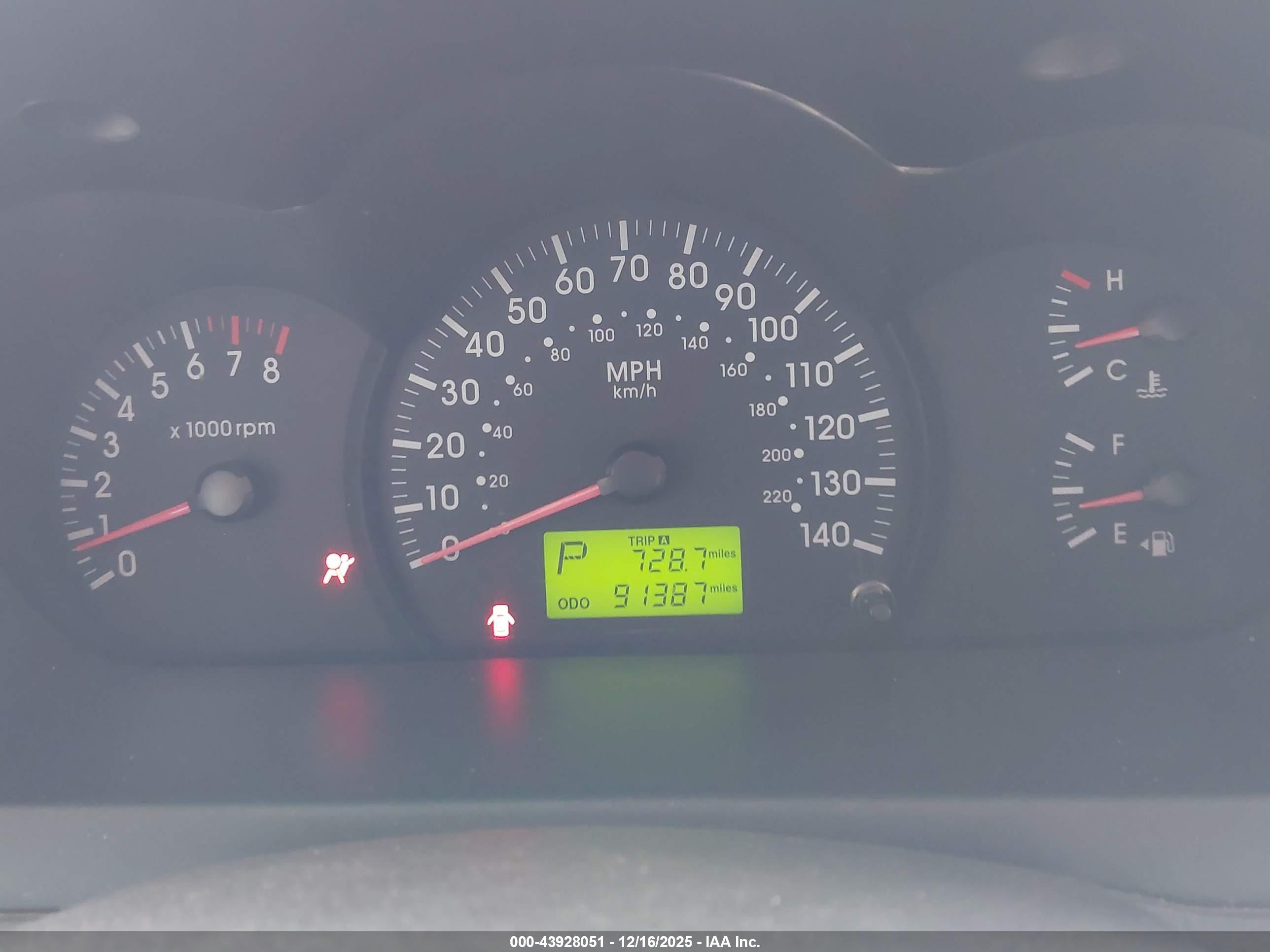 KIA SPECTRA image 7