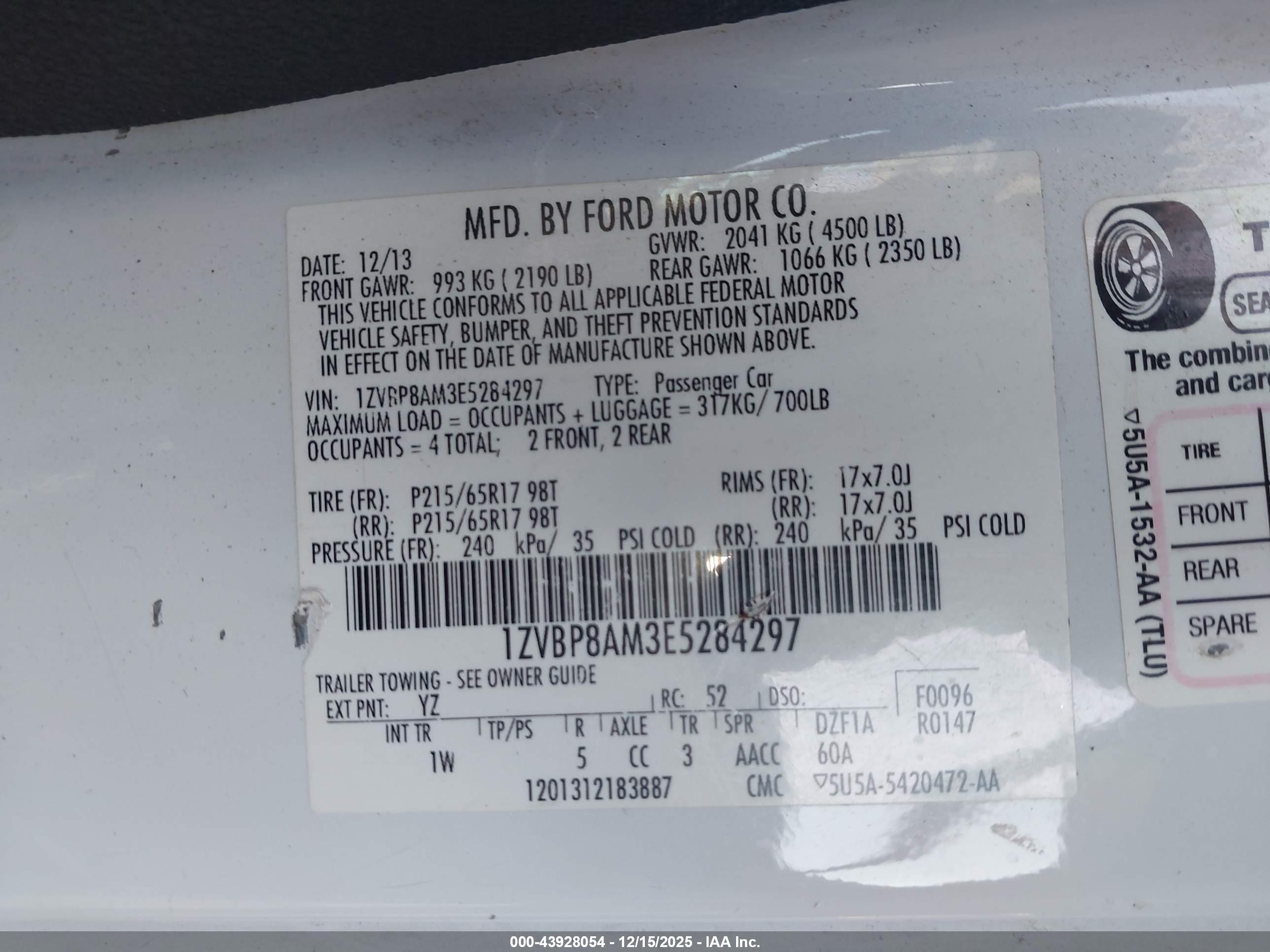 FORD MUSTANG image 9