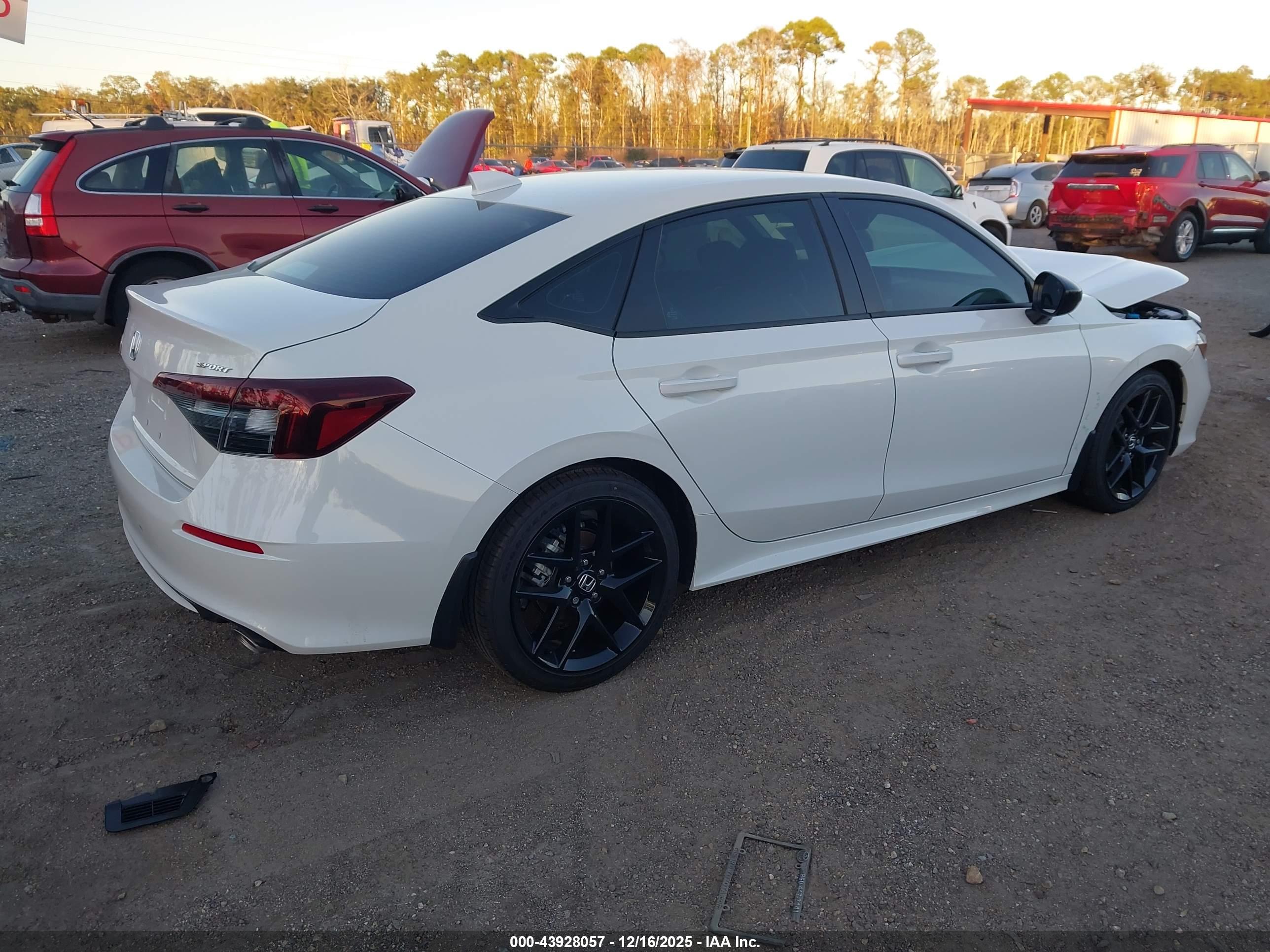 HONDA CIVIC image 4