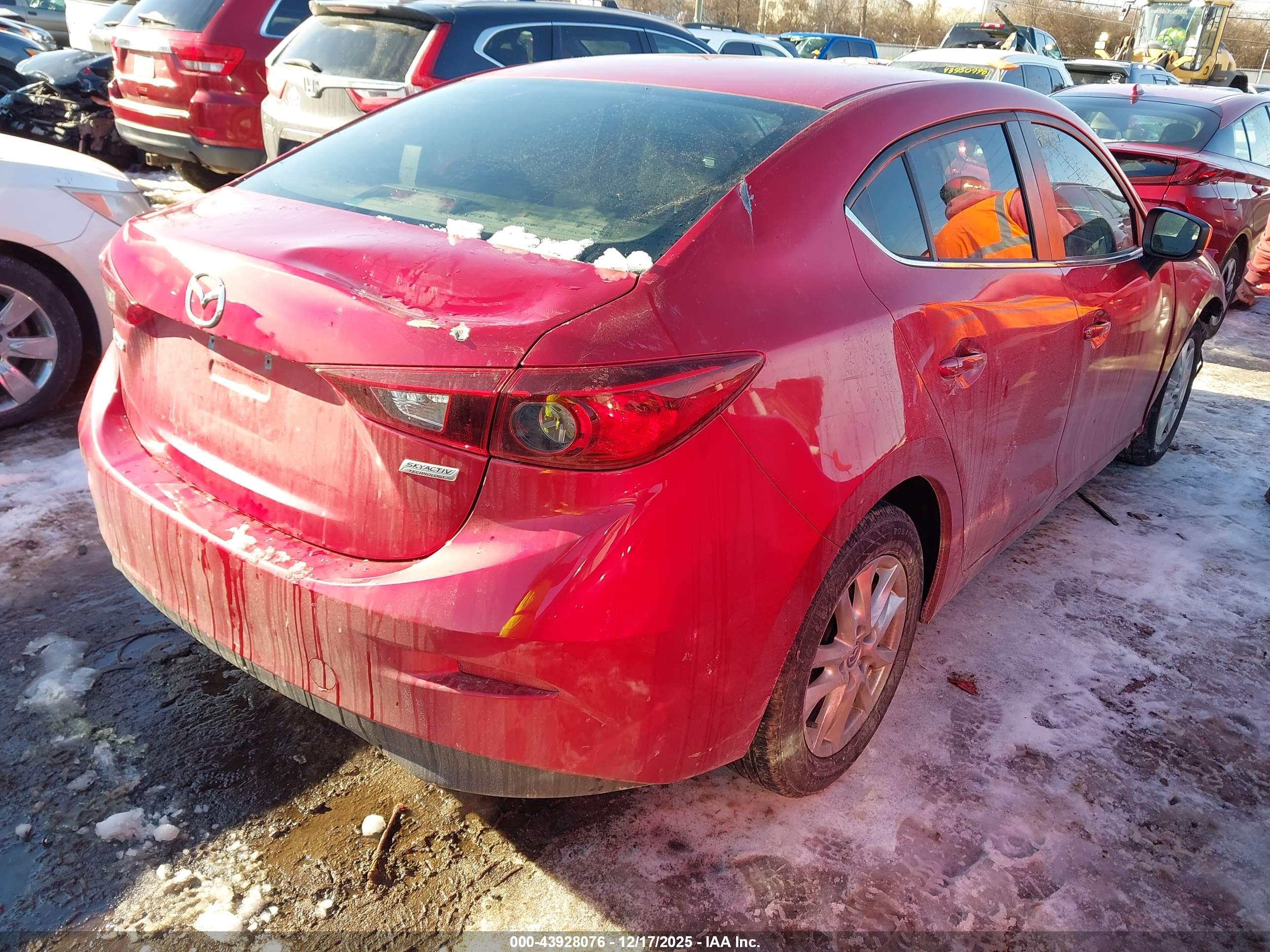 MAZDA MAZDA3 image 4