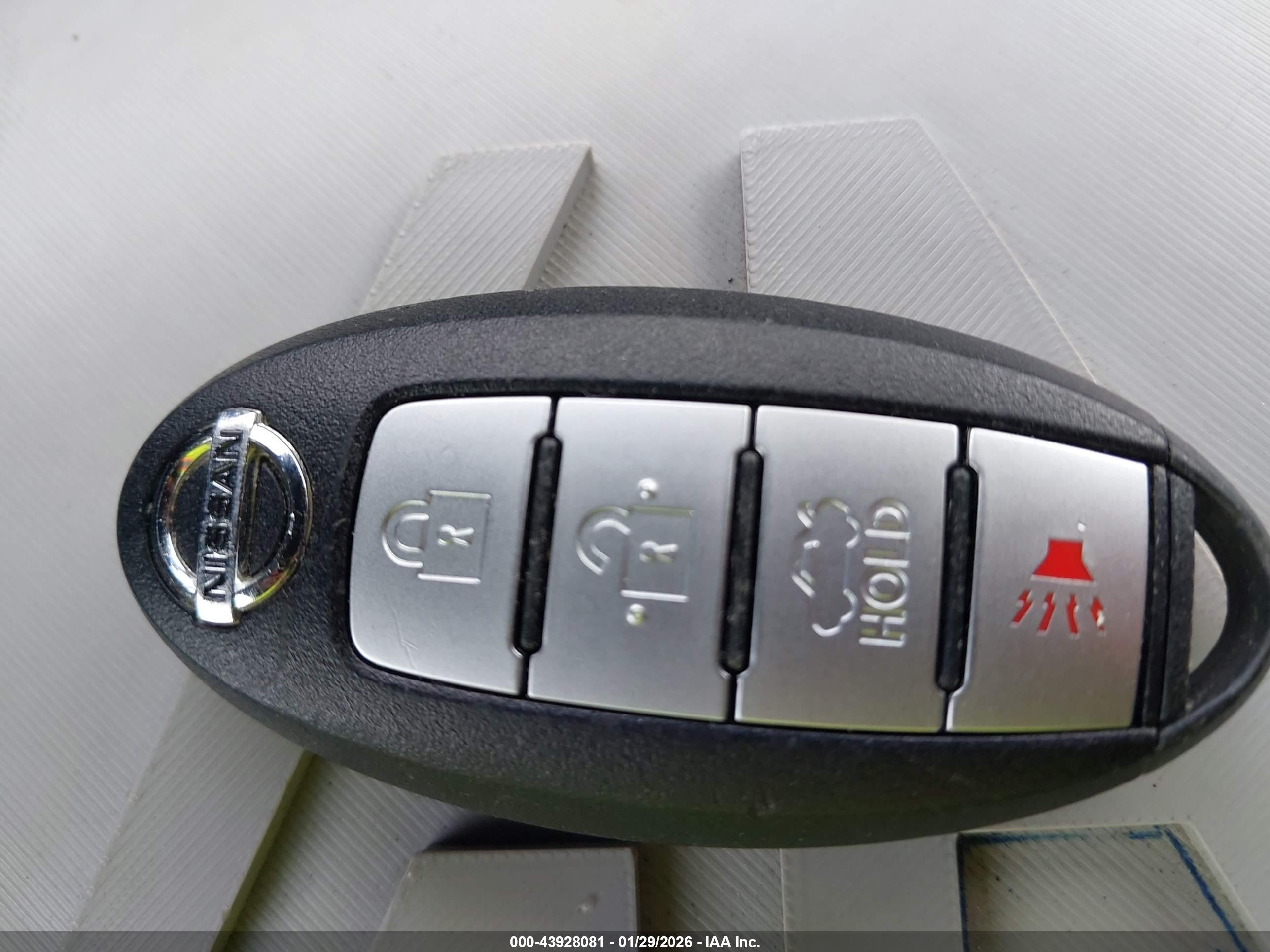 NISSAN ALTIMA image 11
