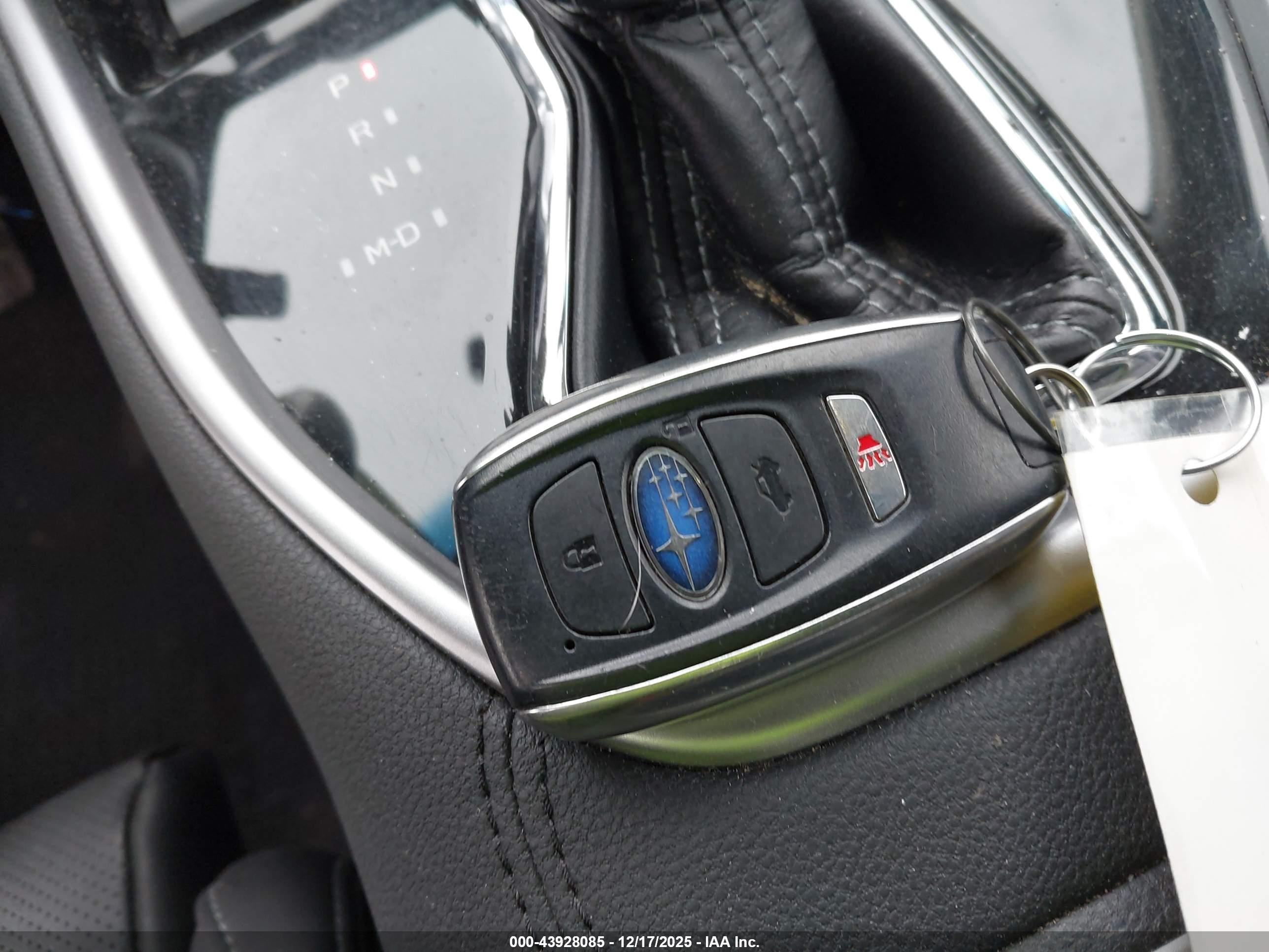 SUBARU OUTBACK image 11