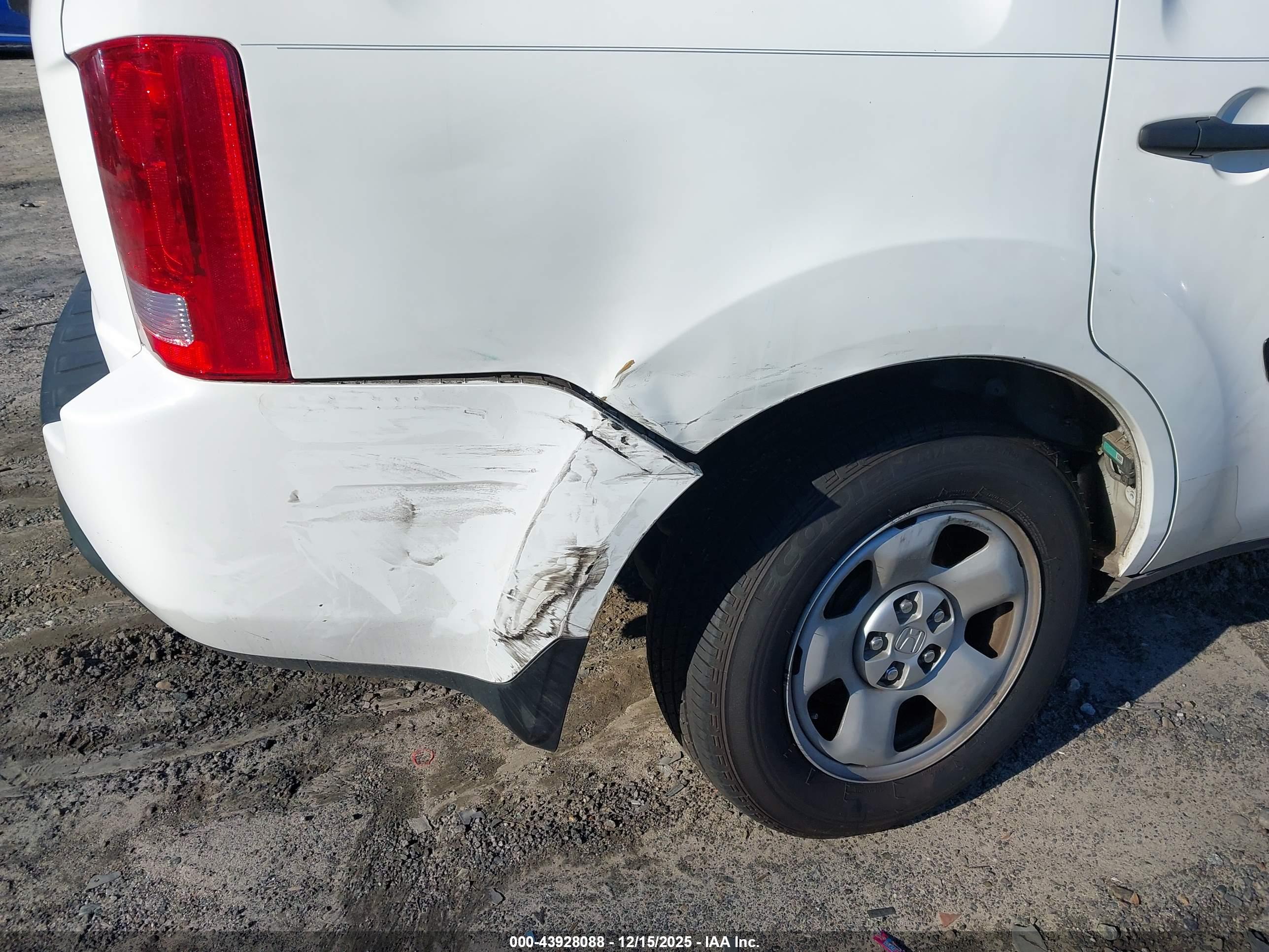HONDA PILOT image 6