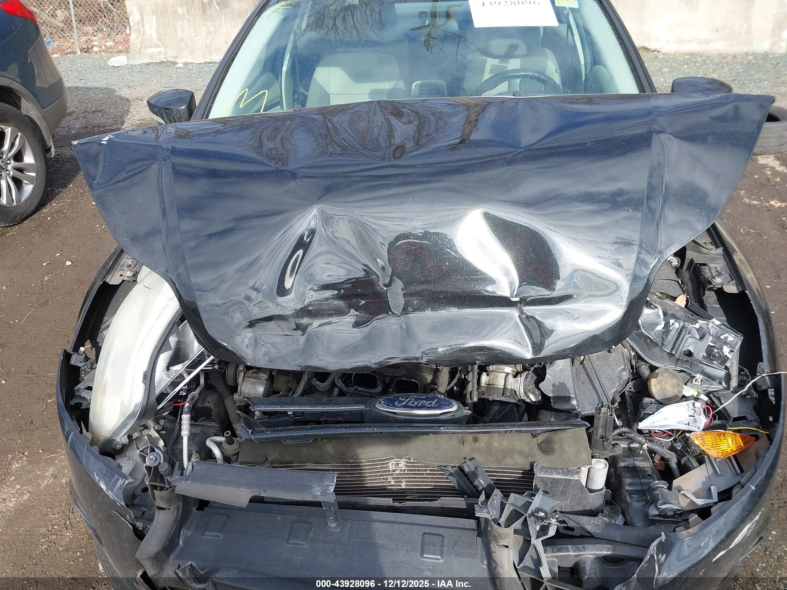FORD FOCUS image 10