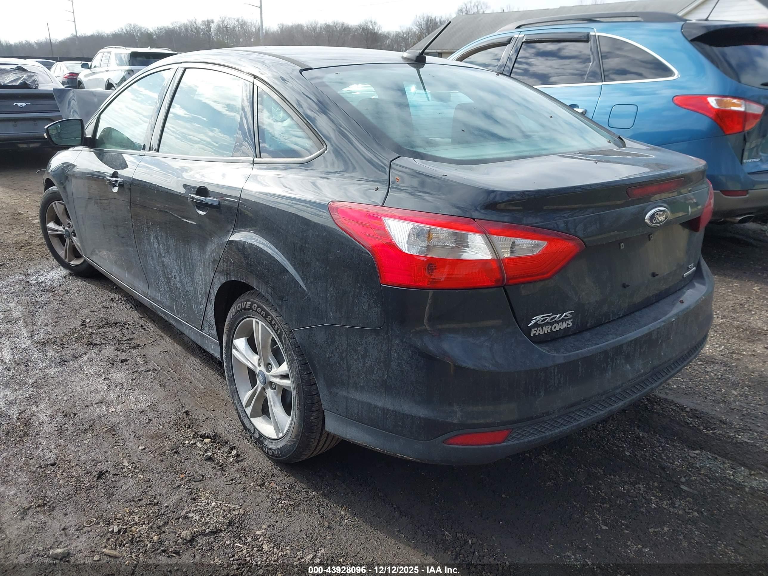 FORD FOCUS image 3