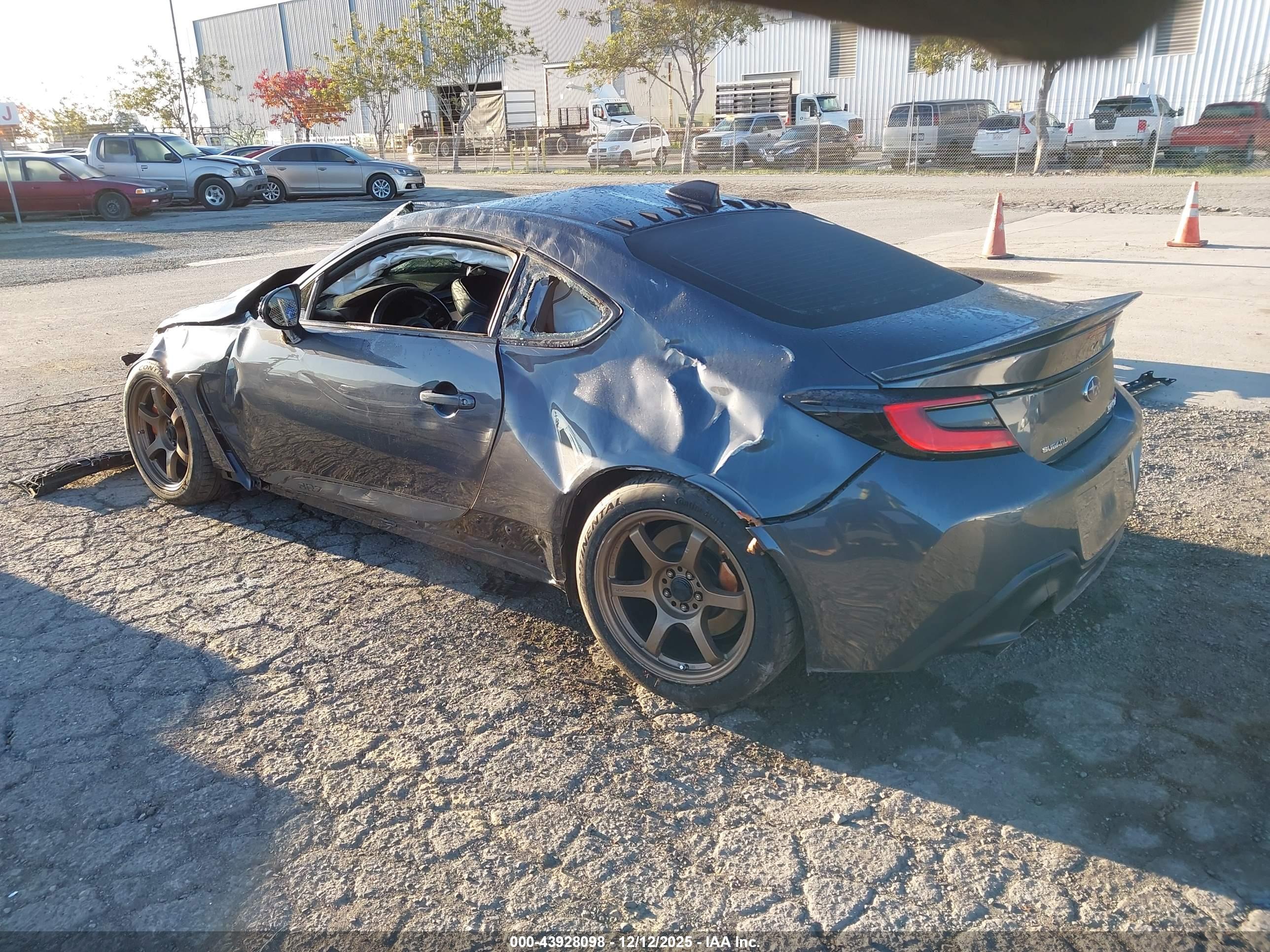 SUBARU BRZ image 3