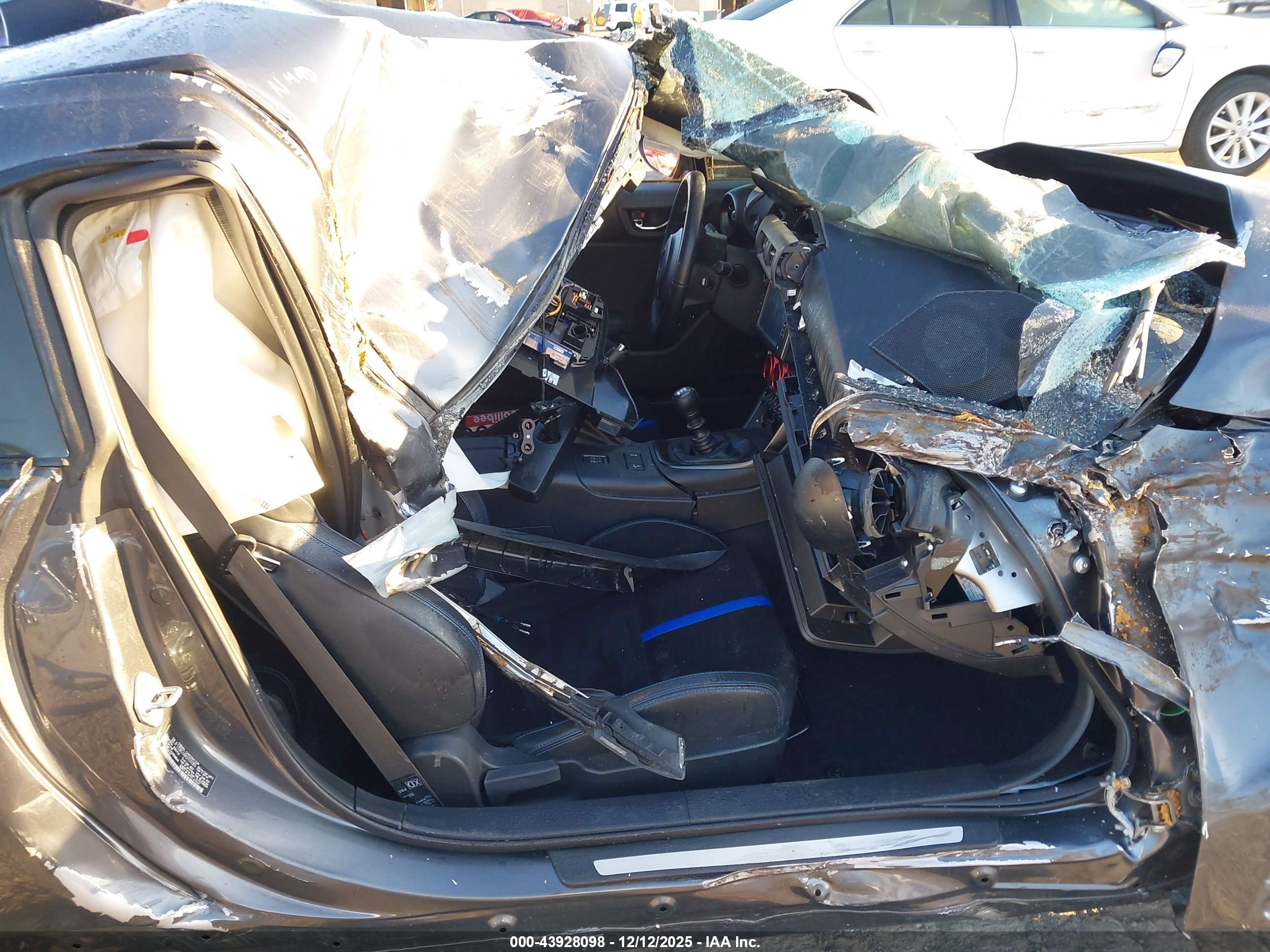 SUBARU BRZ image 5