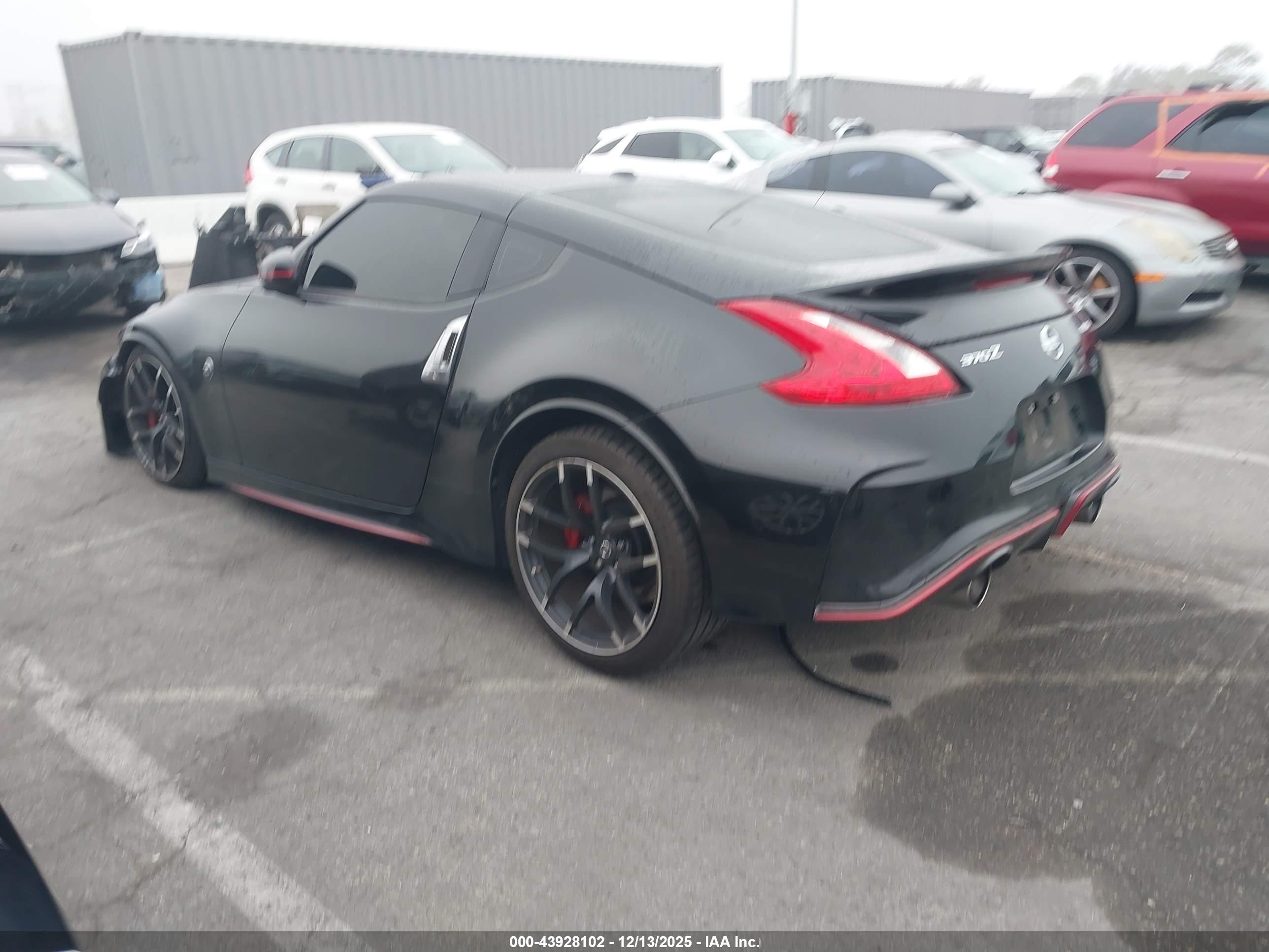 NISSAN 370Z image 3